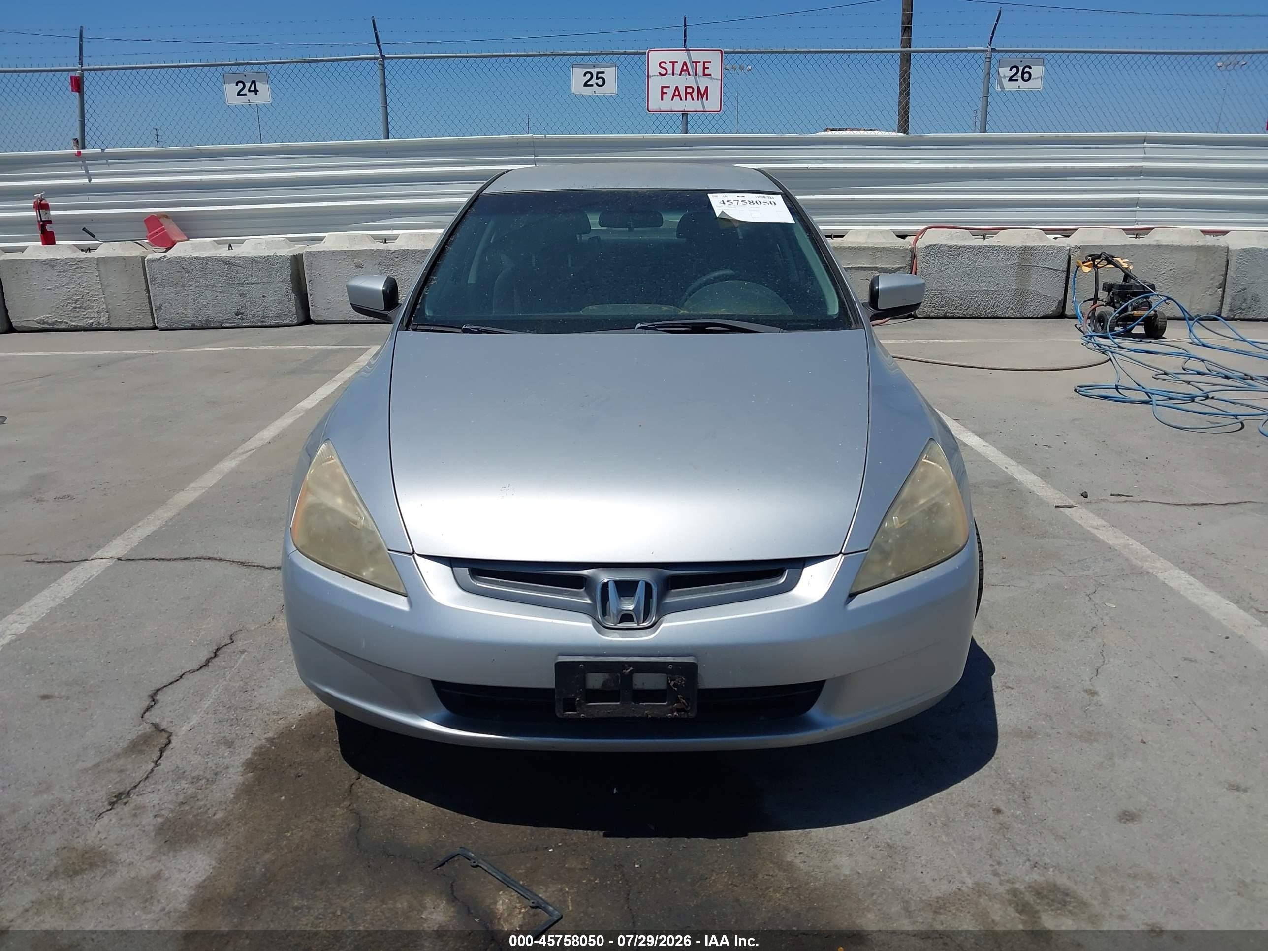 2003 Honda Accord Lx Silver vin: JHMCM56323C039125