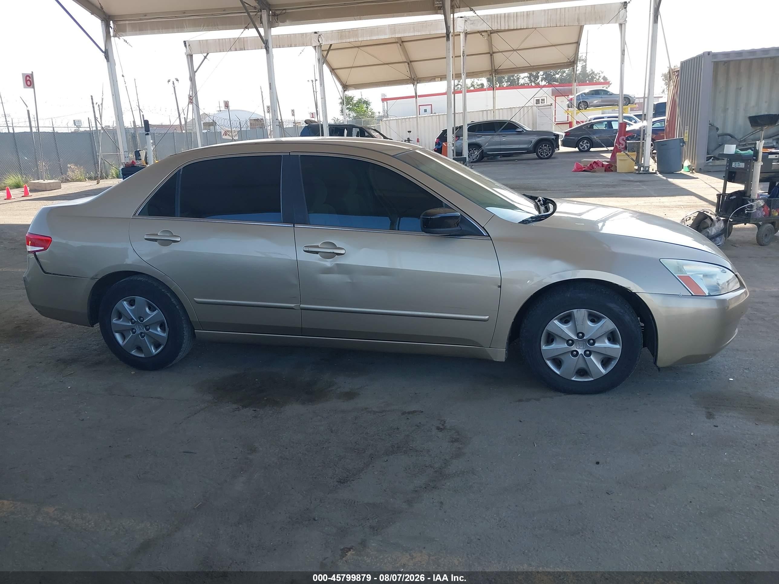 2003 Honda Accord Sdn Lx Gold vin: JHMCM56323C050884