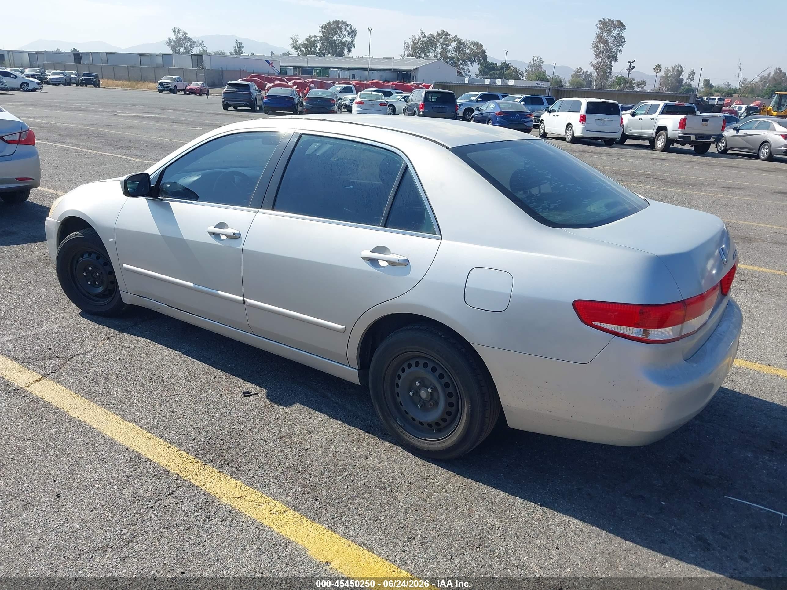 2003 Honda Accord Sdn Lx Silver vin: JHMCM56323C067653