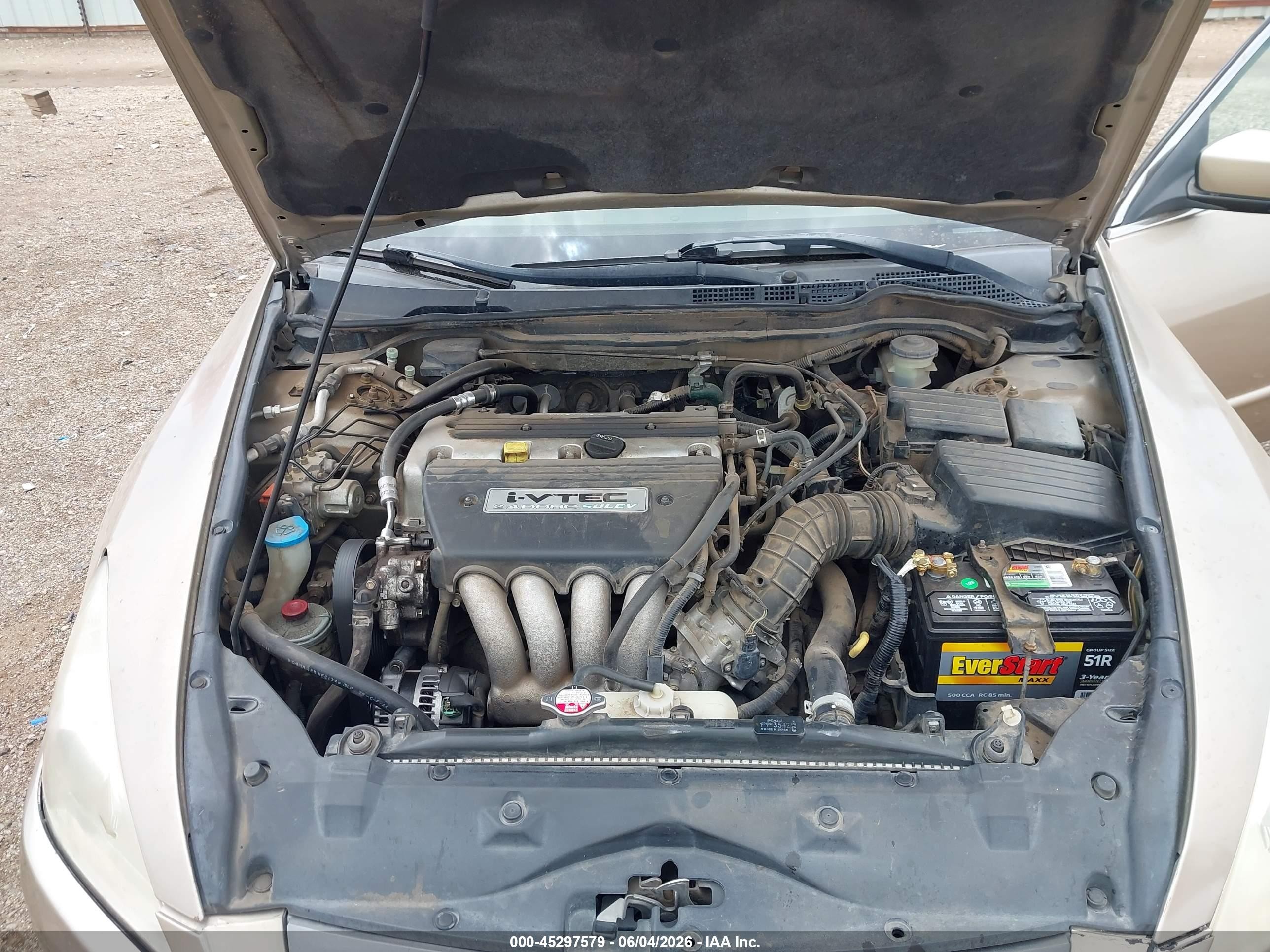 2004 Honda Accord 2.4 Lx Pewter vin: JHMCM56324C035397