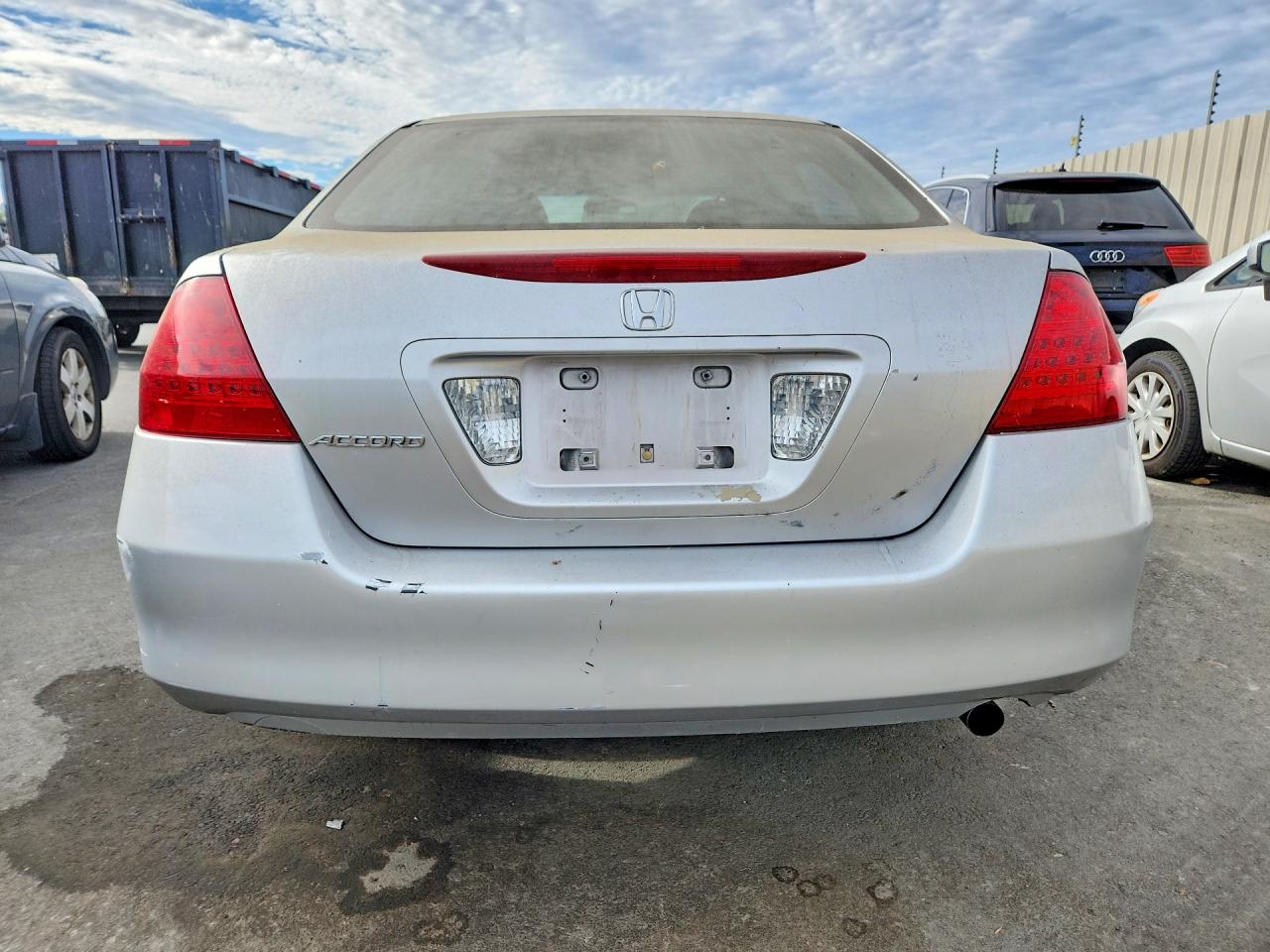 2007 Honda Accord Se Silver vin: JHMCM56327C022119