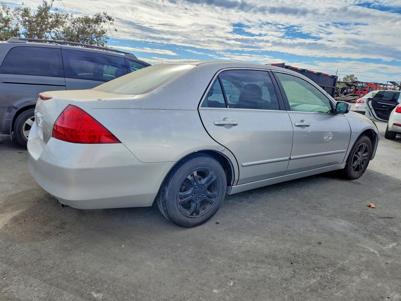 2007 Honda Accord Se Silver vin: JHMCM56327C022119