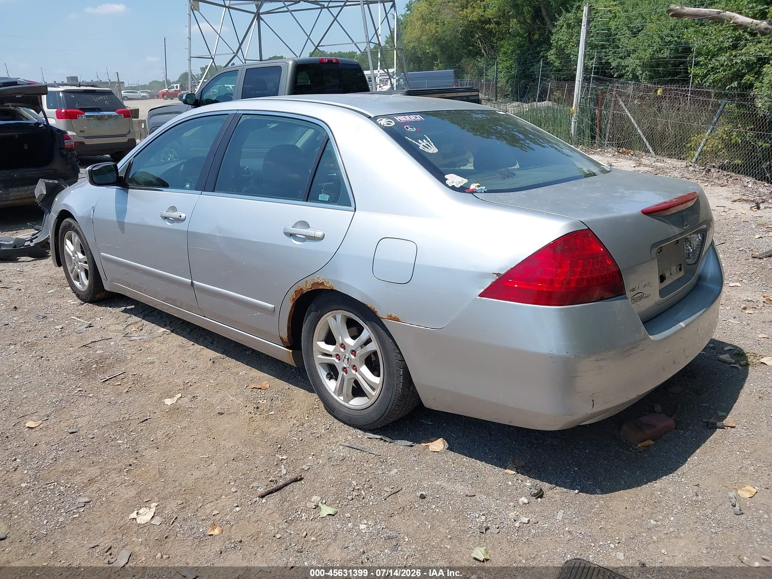 2007 Honda Accord 2.4 Se Silver vin: JHMCM56337C009735