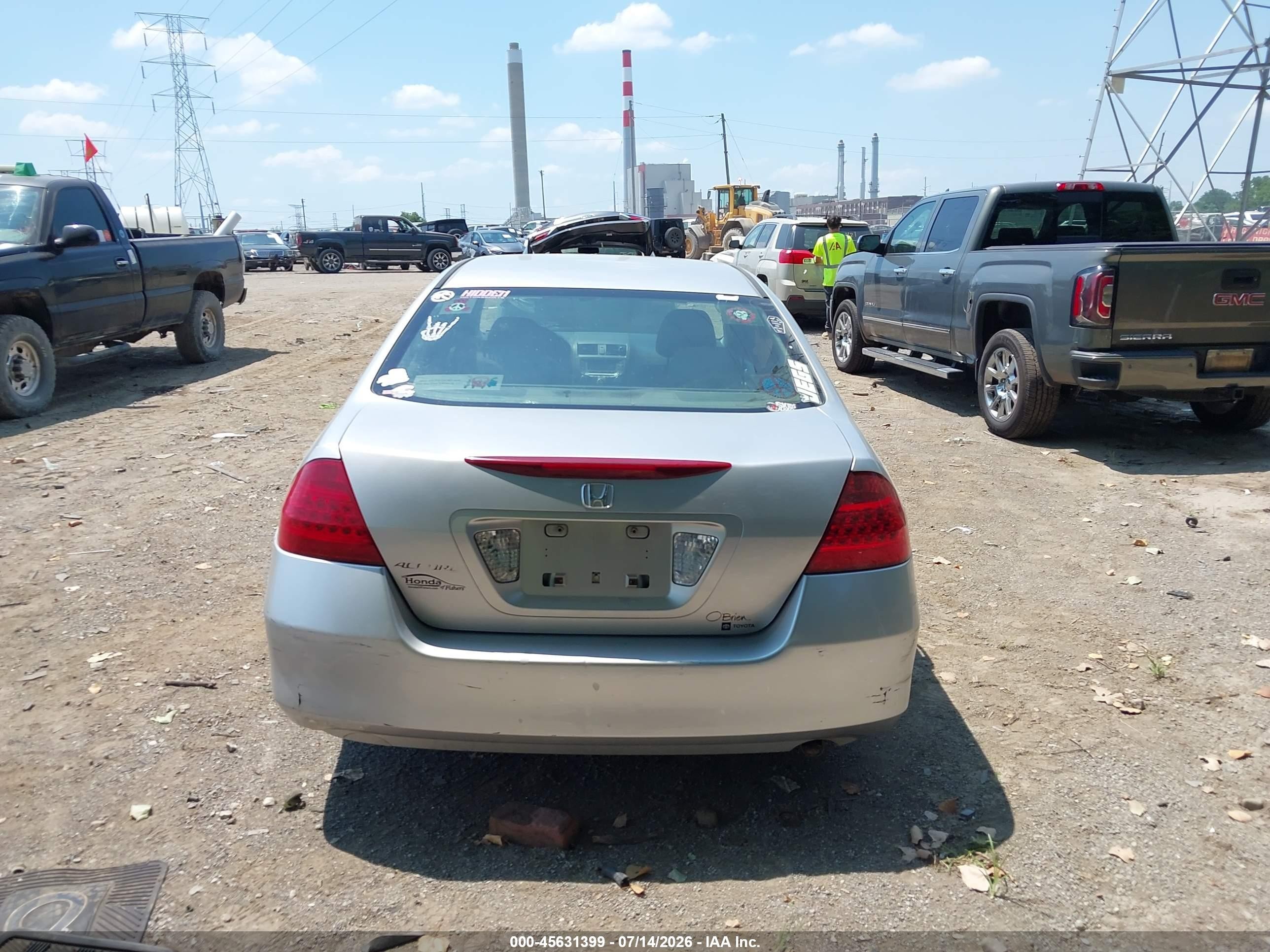 2007 Honda Accord 2.4 Se Silver vin: JHMCM56337C009735
