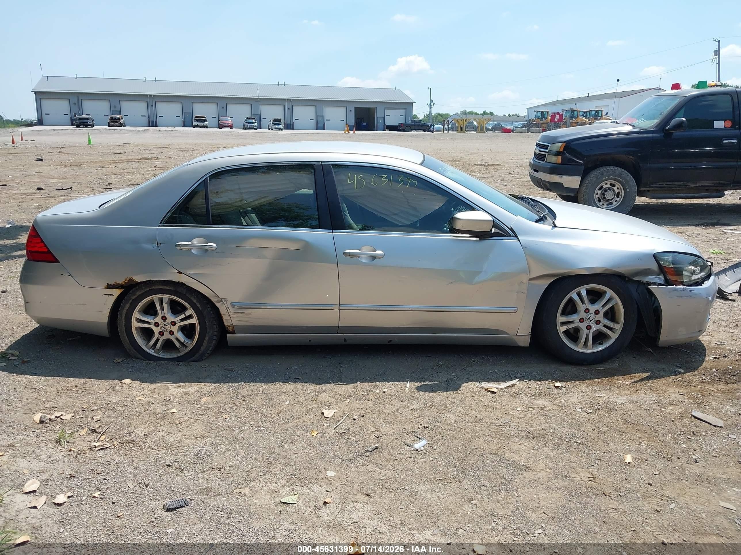 2007 Honda Accord 2.4 Se Silver vin: JHMCM56337C009735