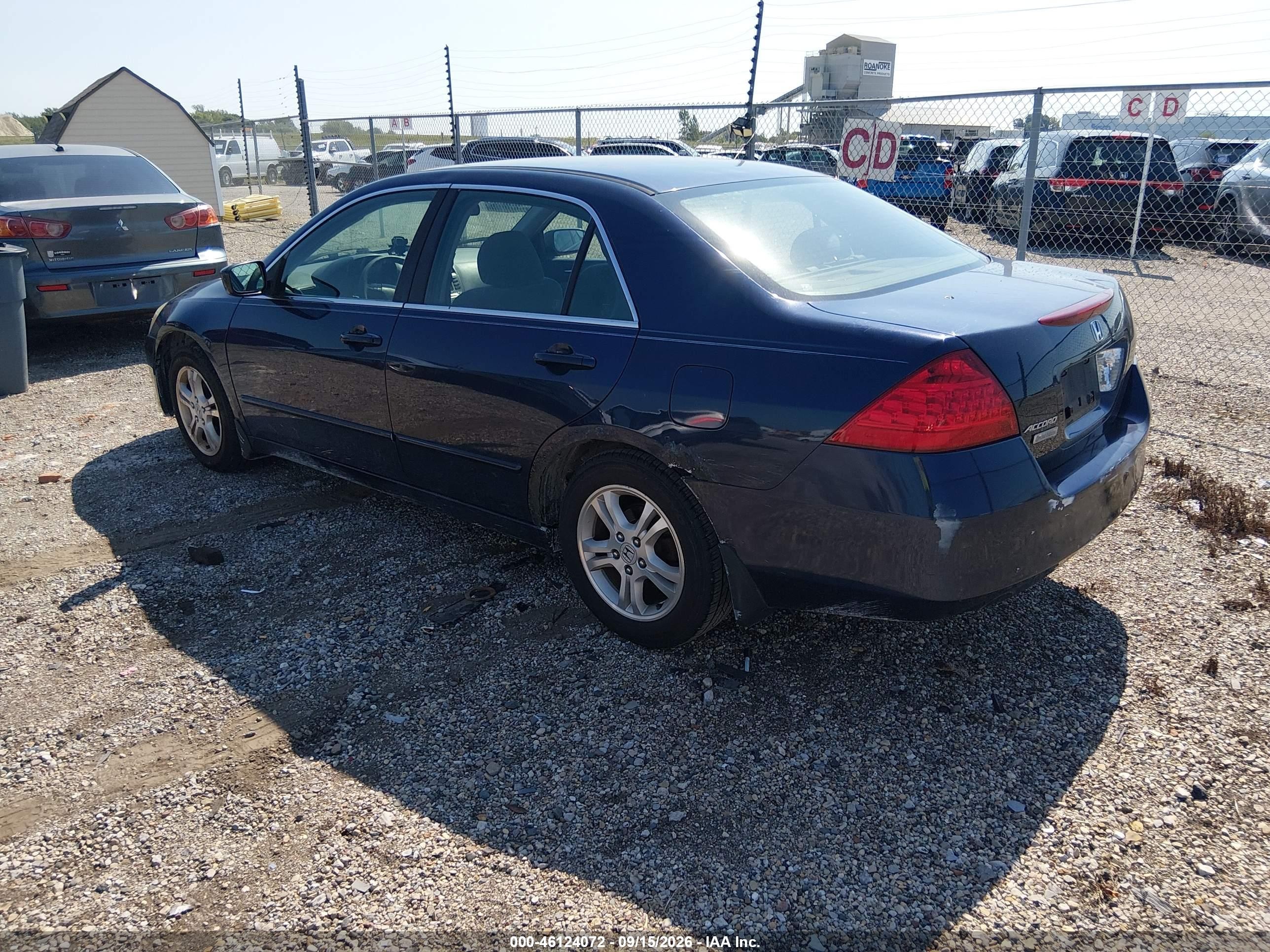 2007 Honda Accord Se Blue vin: JHMCM56337C014708
