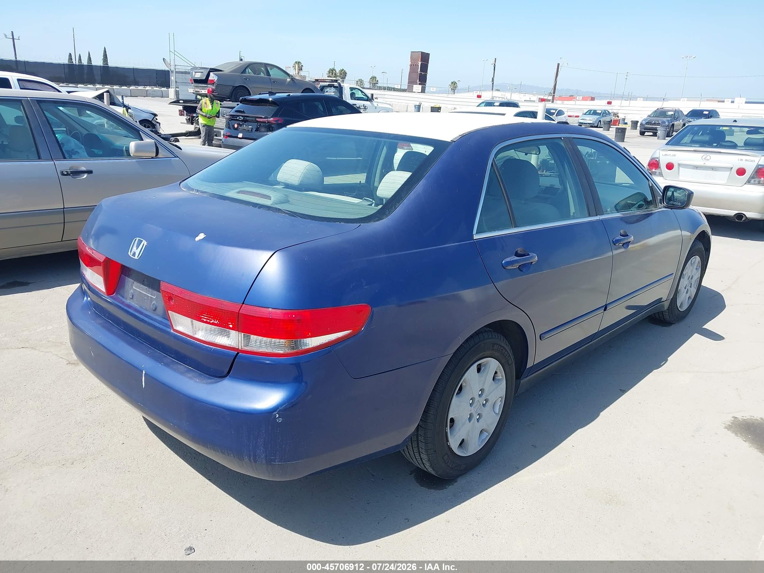 2004 Honda Accord 2.4 Lx Blue vin: JHMCM56344C033845