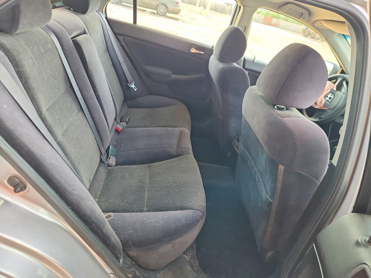 2004 Honda Accord Lx Серебряный vin: JHMCM56344C037393