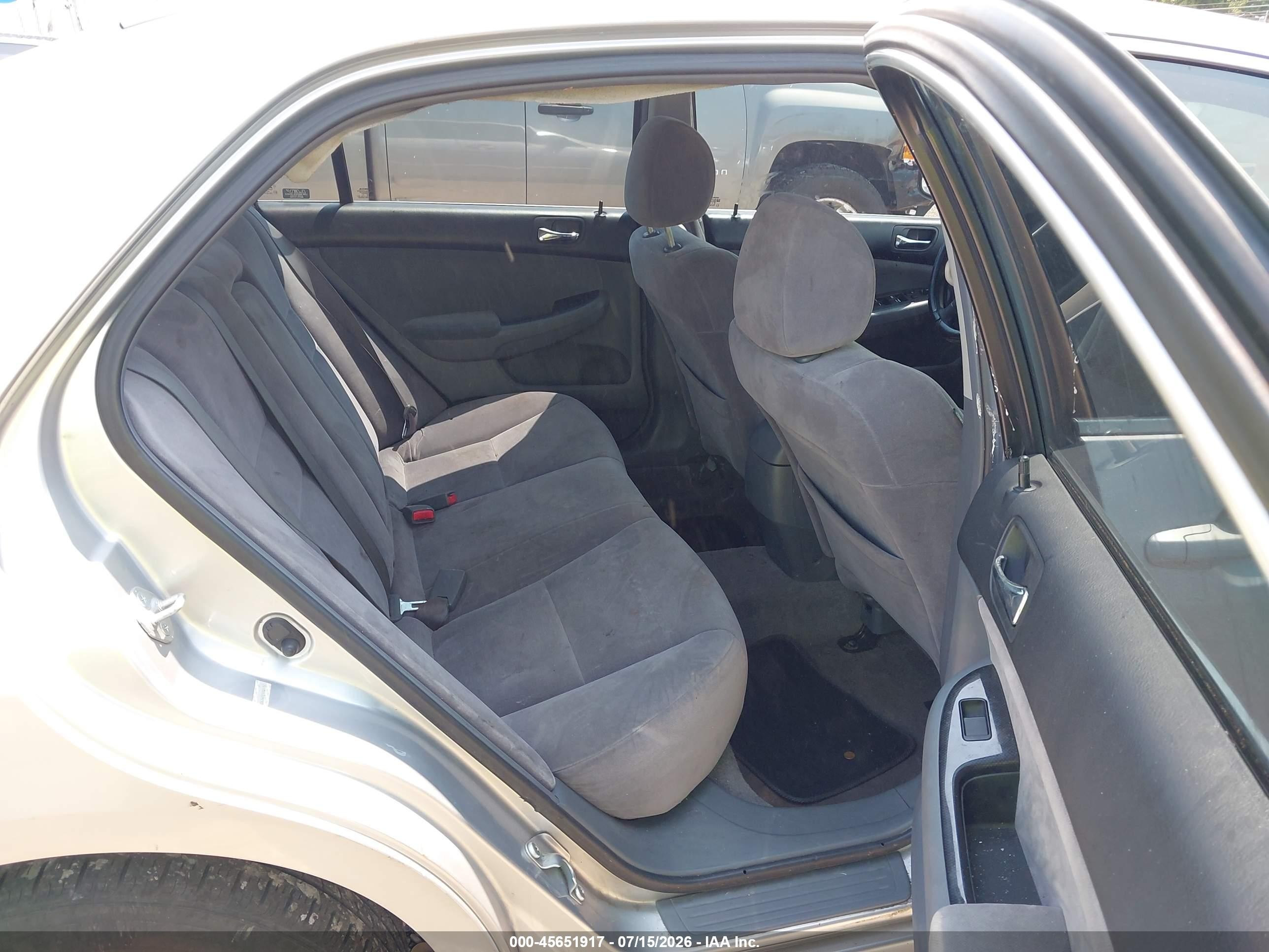 2007 Honda Accord 2.4 Se Silver vin: JHMCM56347C005192