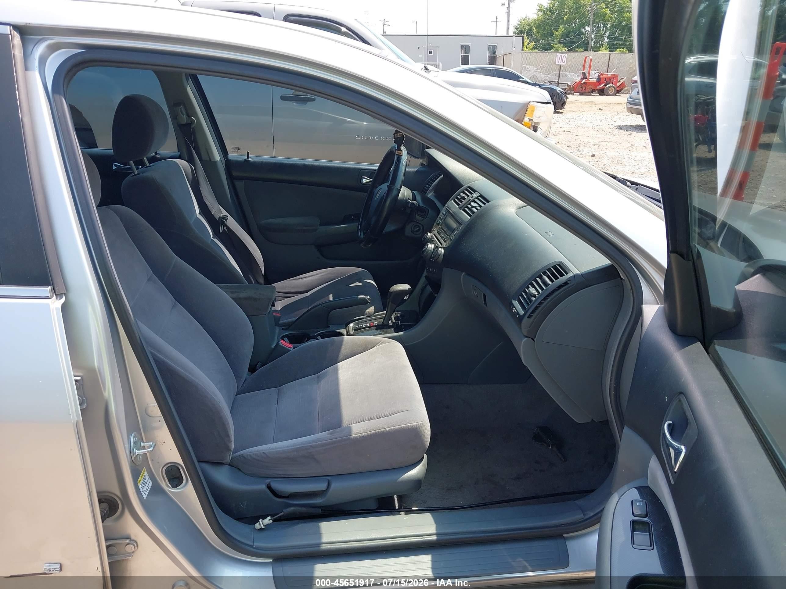 2007 Honda Accord 2.4 Se Silver vin: JHMCM56347C005192