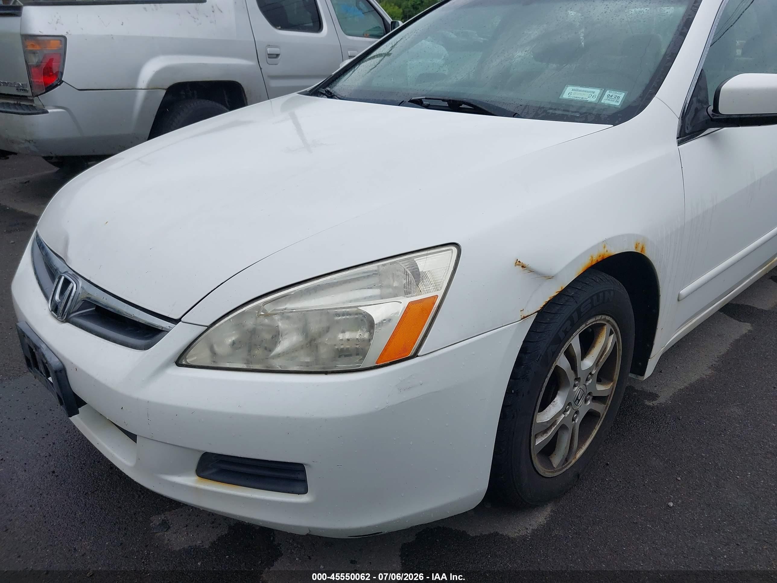 2007 Honda Accord 2.4 Se Белый vin: JHMCM56347C012322