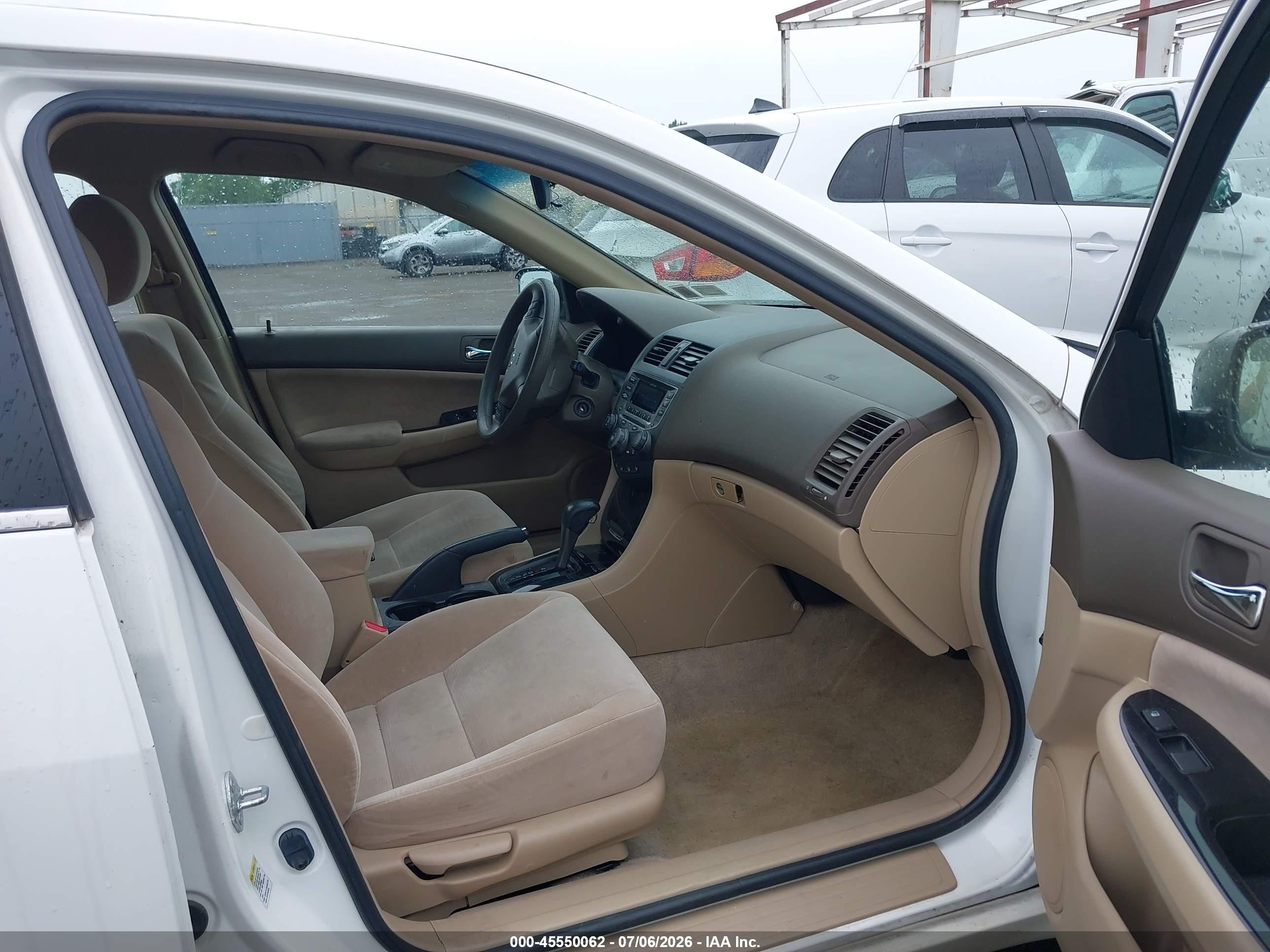 2007 Honda Accord 2.4 Se Белый vin: JHMCM56347C012322