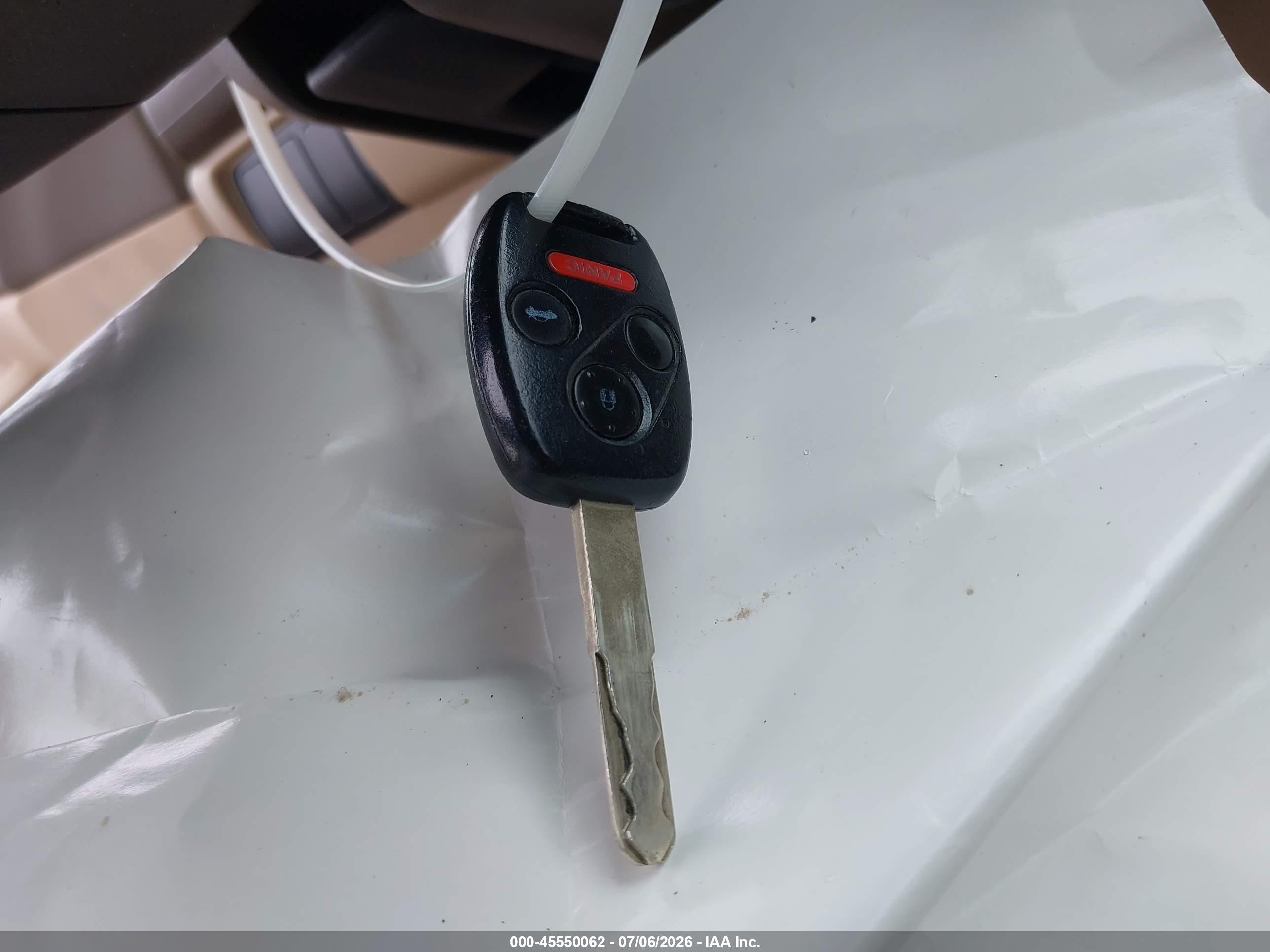 2007 Honda Accord 2.4 Se Белый vin: JHMCM56347C012322