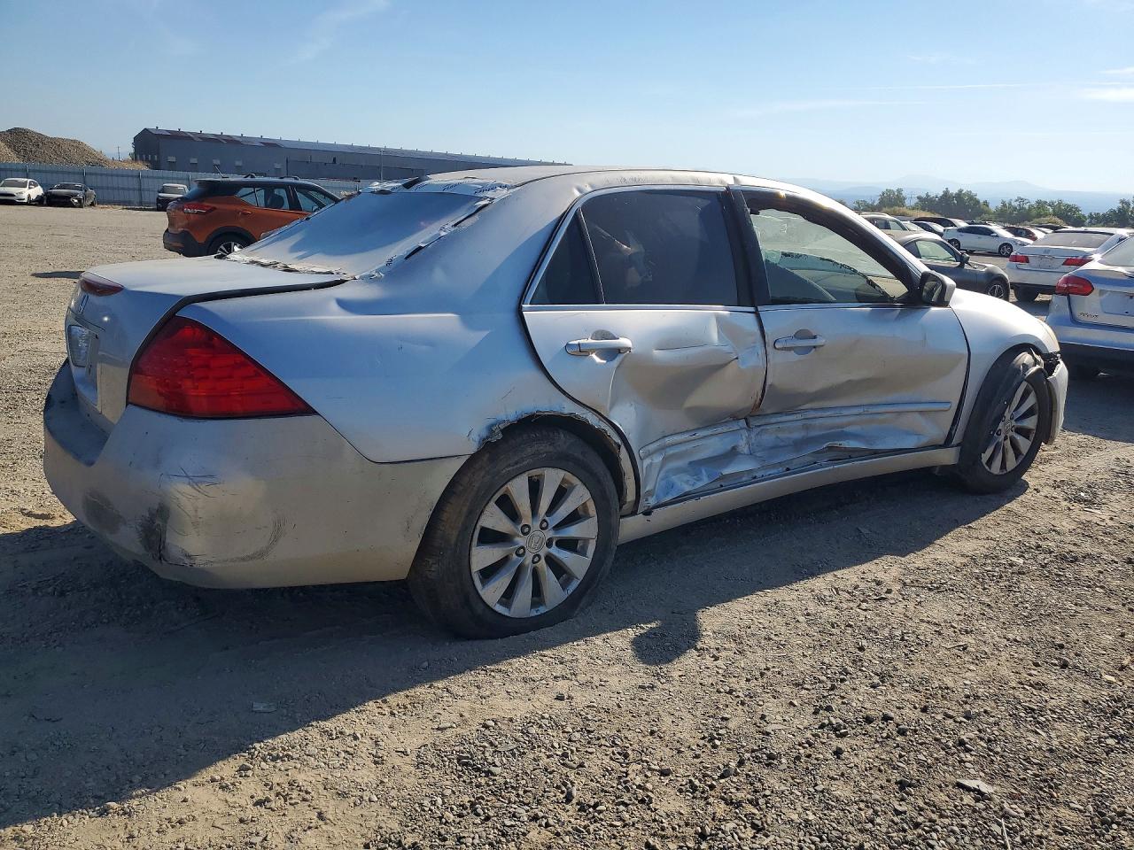 2007 Honda Accord Se Silver vin: JHMCM56347C017634