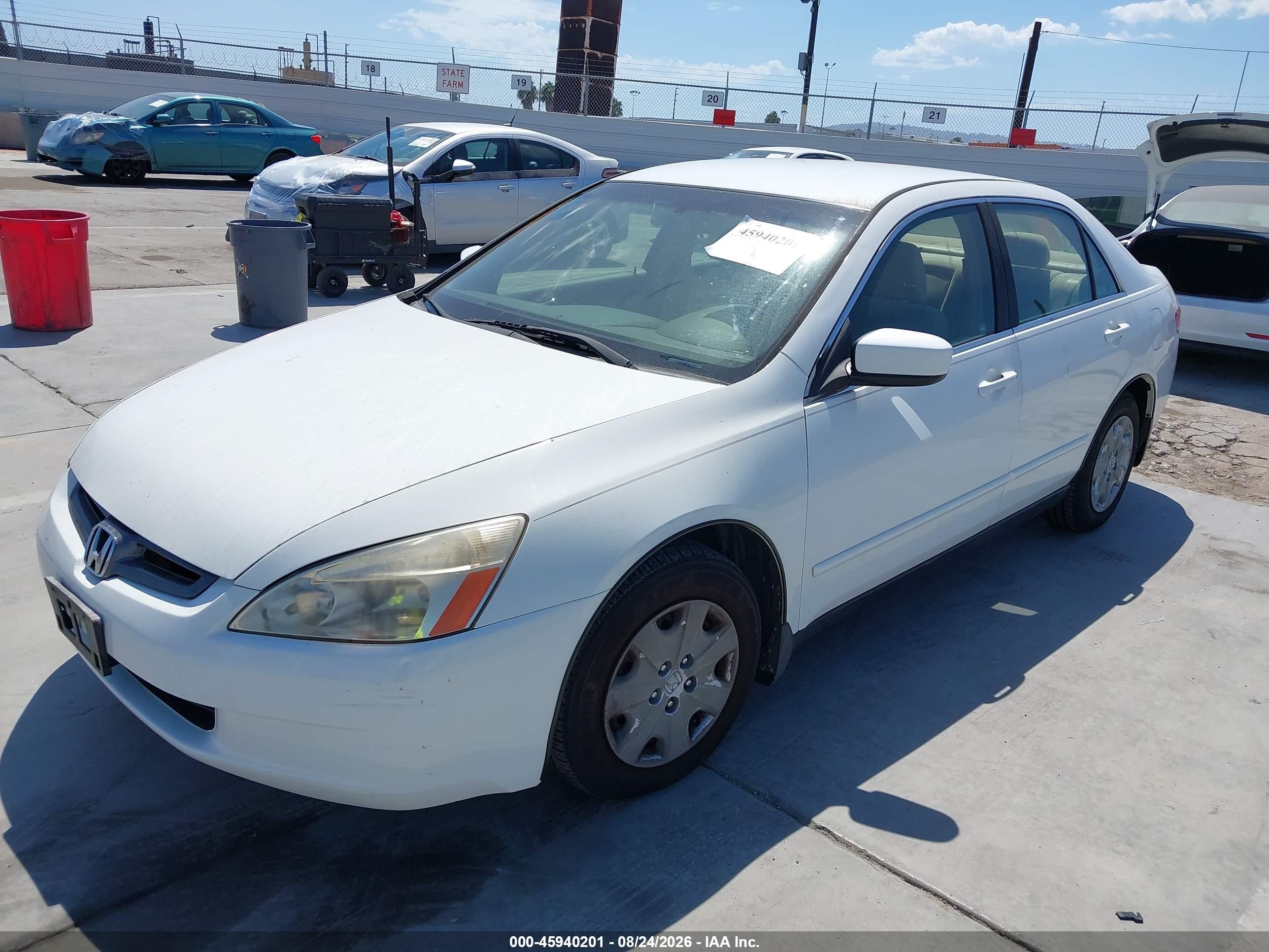2003 Honda Accord 2.4 Lx White vin: JHMCM56353C025722