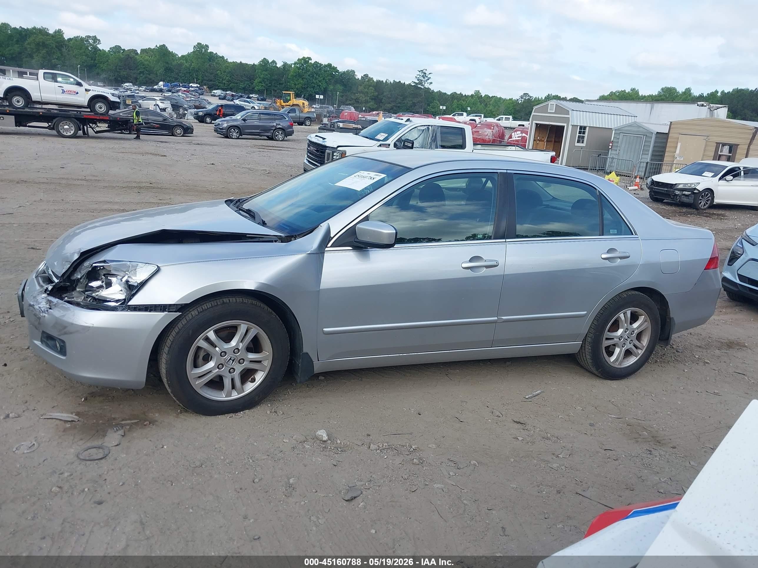 2007 Honda Accord 2.4 Se Silver vin: JHMCM56357C008182