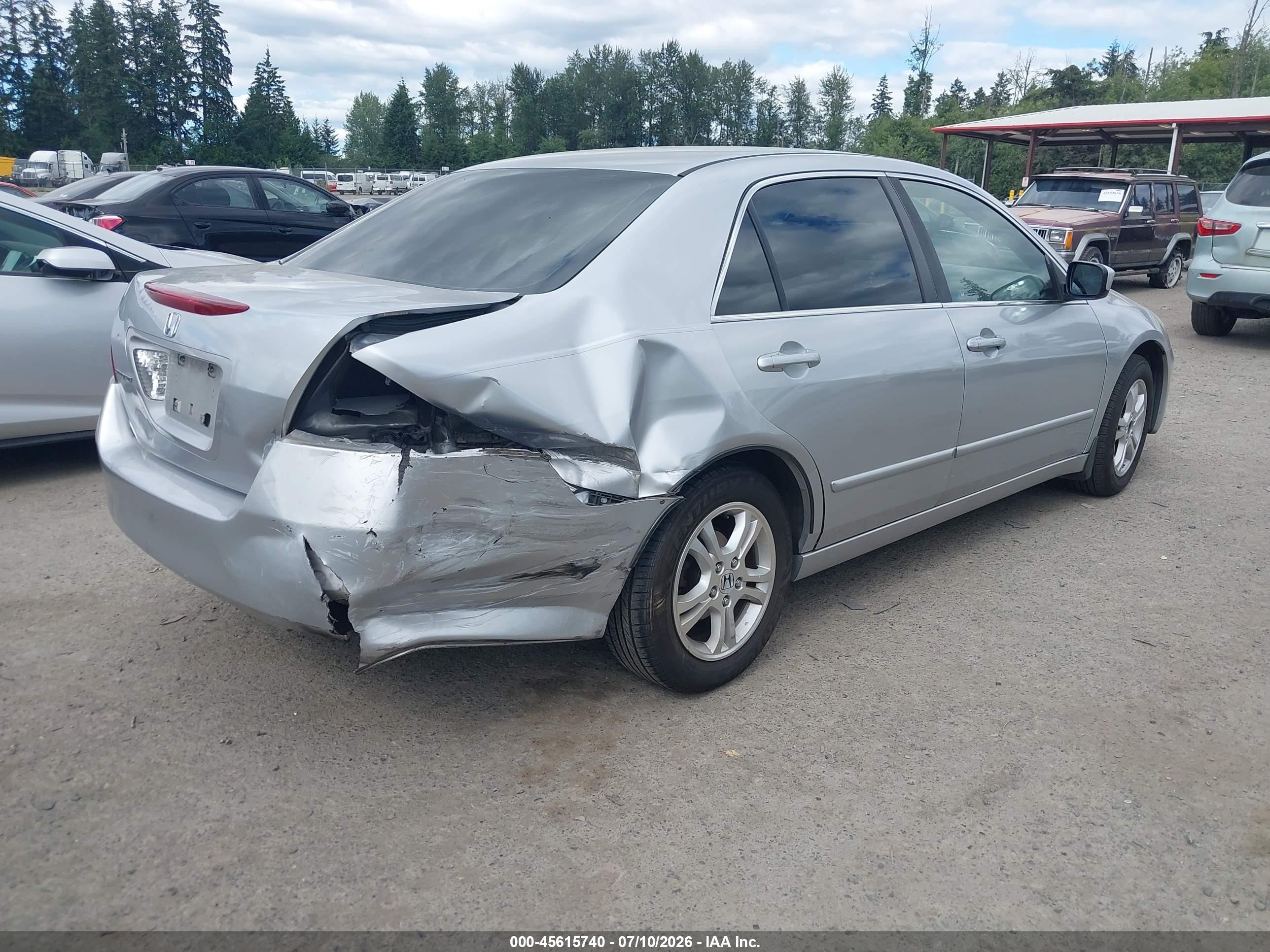 2007 Honda Accord 2.4 Se Silver vin: JHMCM56357C013656