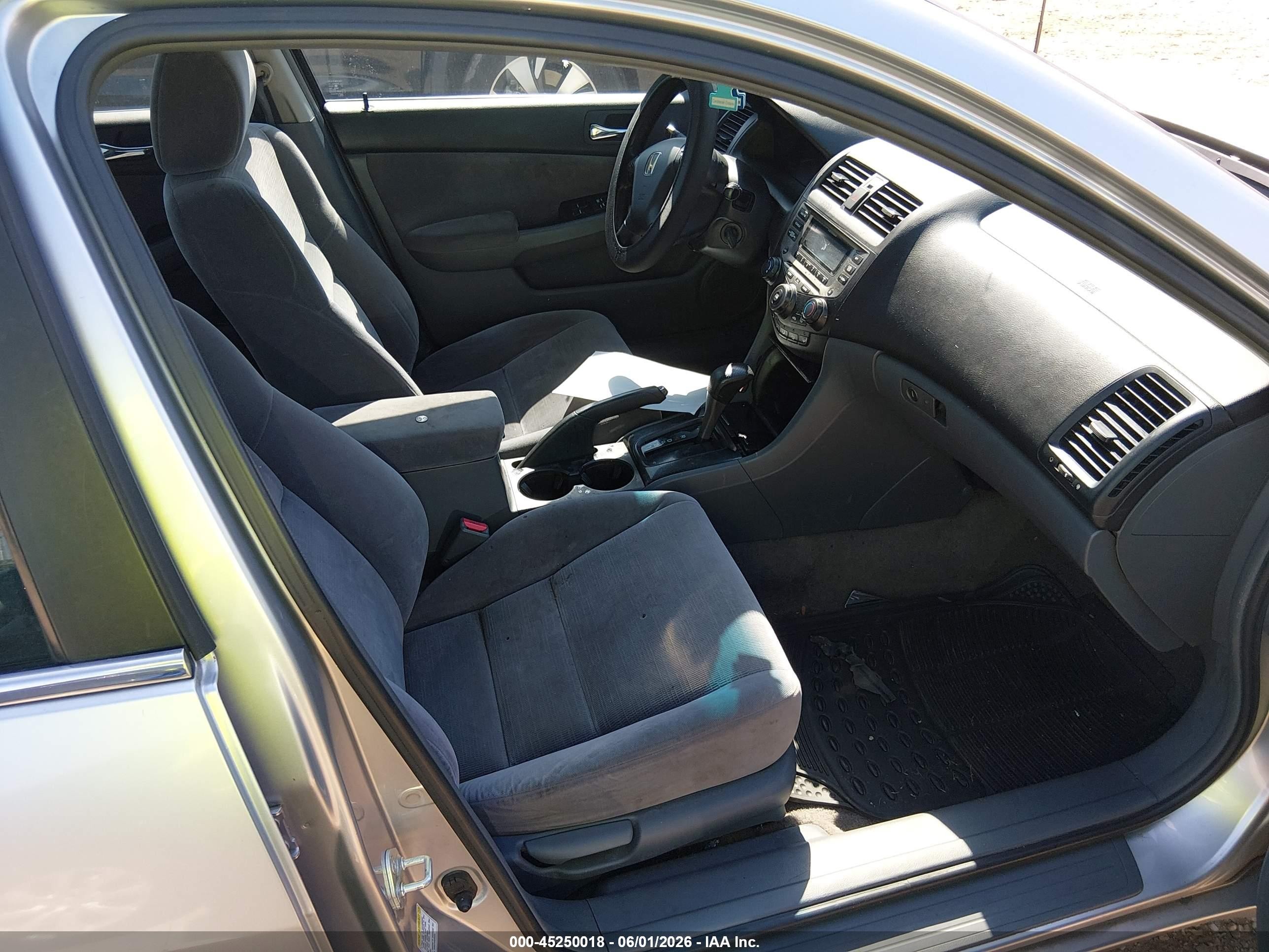 2007 Honda Accord 2.4 Se Silver vin: JHMCM56357C016945