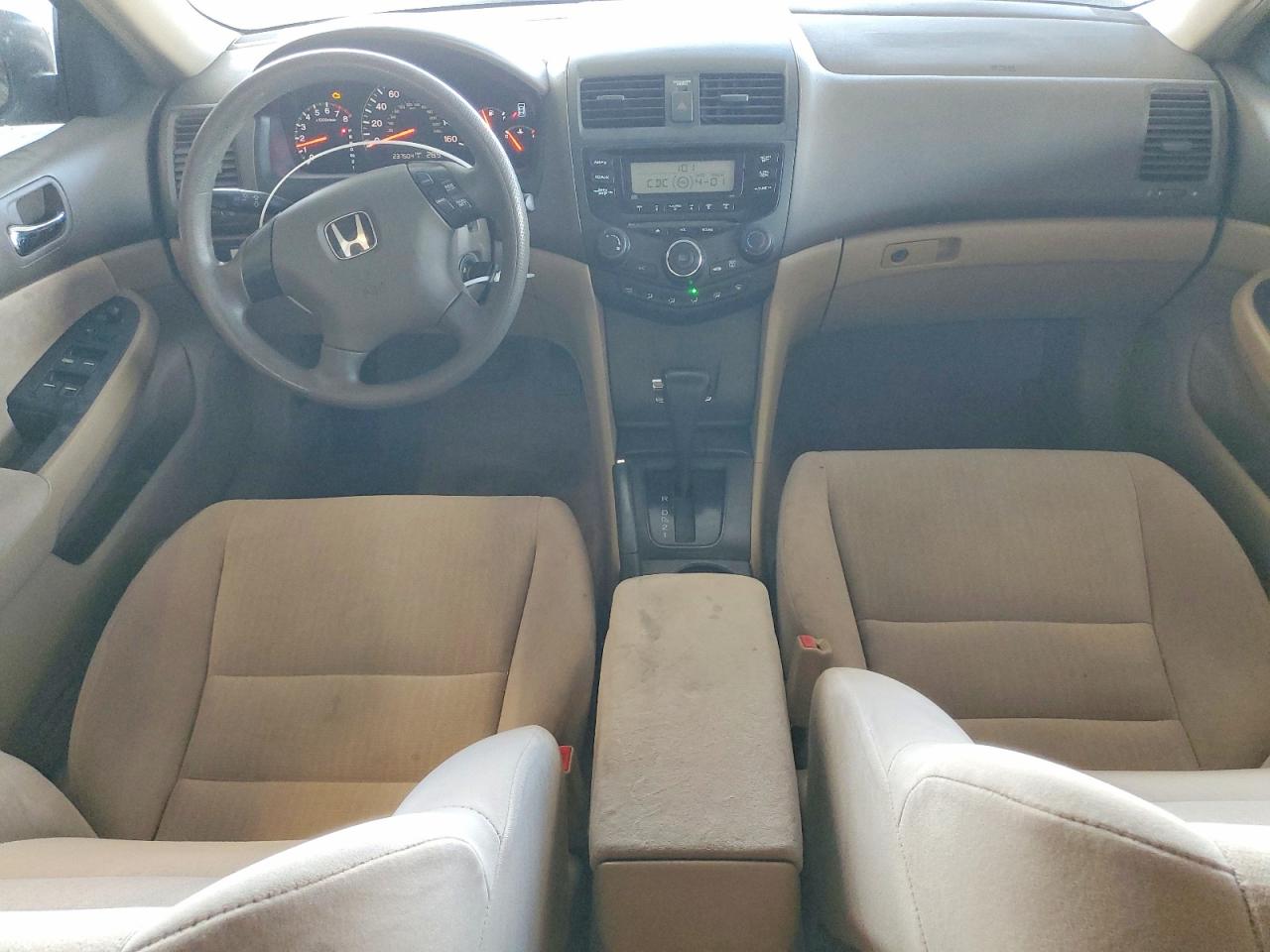 2004 Honda Accord Lx Gold vin: JHMCM56364C035399