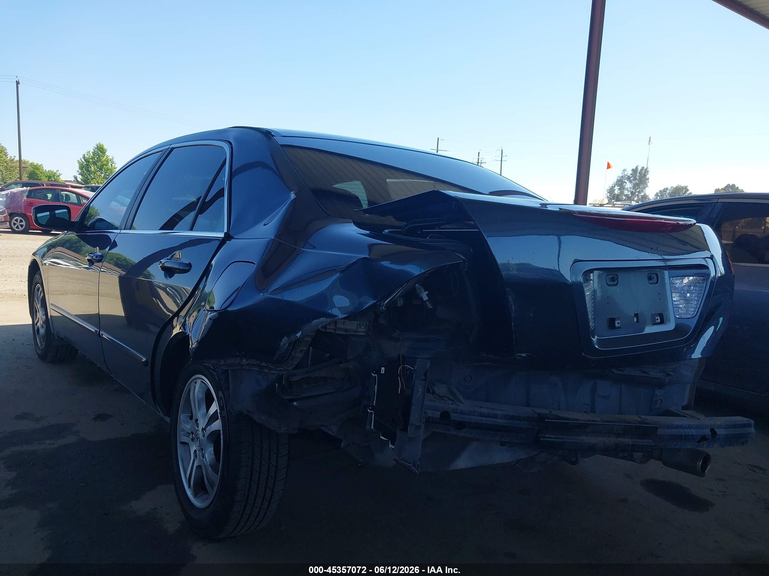 2007 Honda Accord 2.4 Se Navy vin: JHMCM56367C007607
