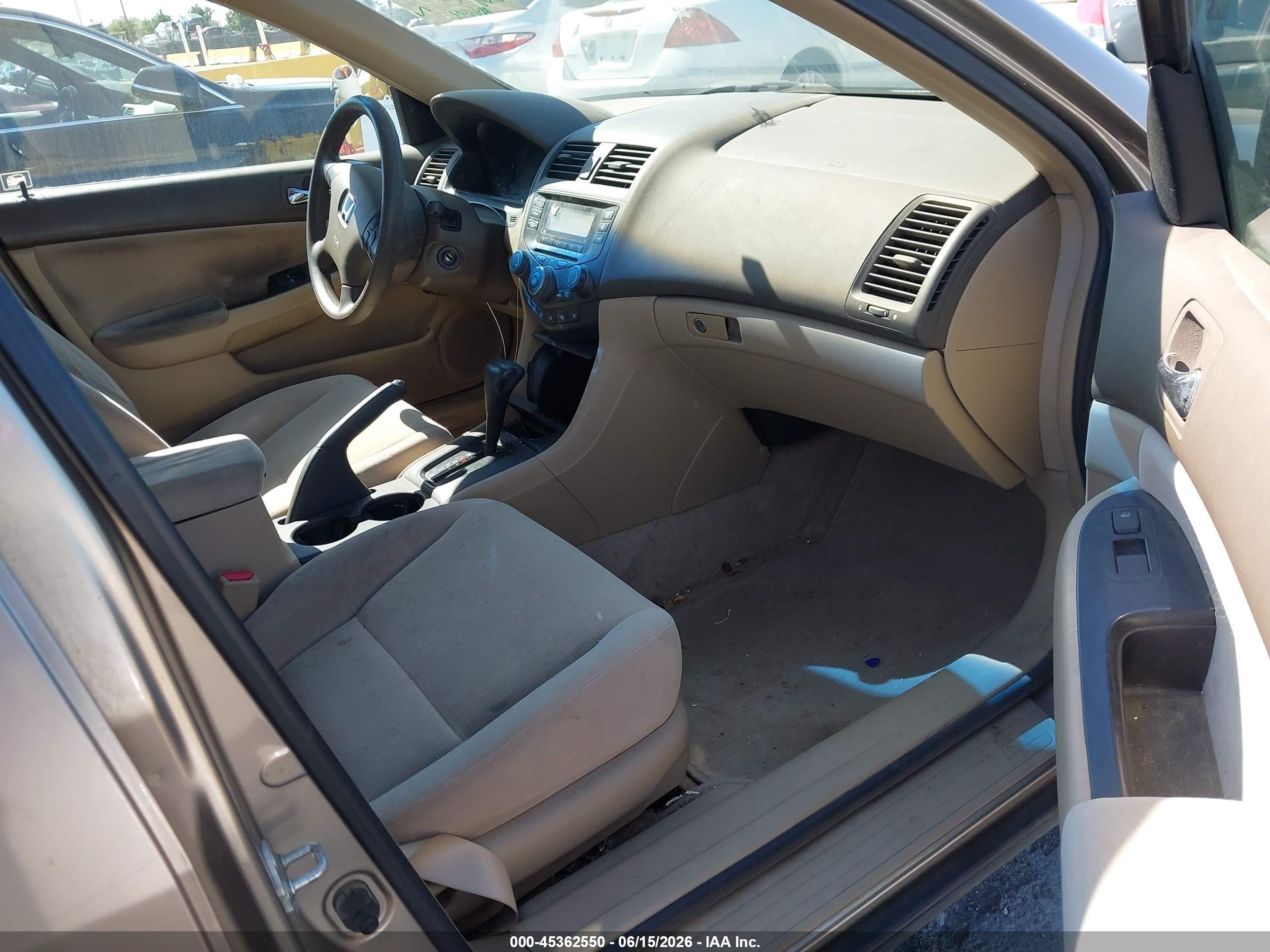 2003 Honda Accord 2.4 Lx Gold vin: JHMCM56373C019727