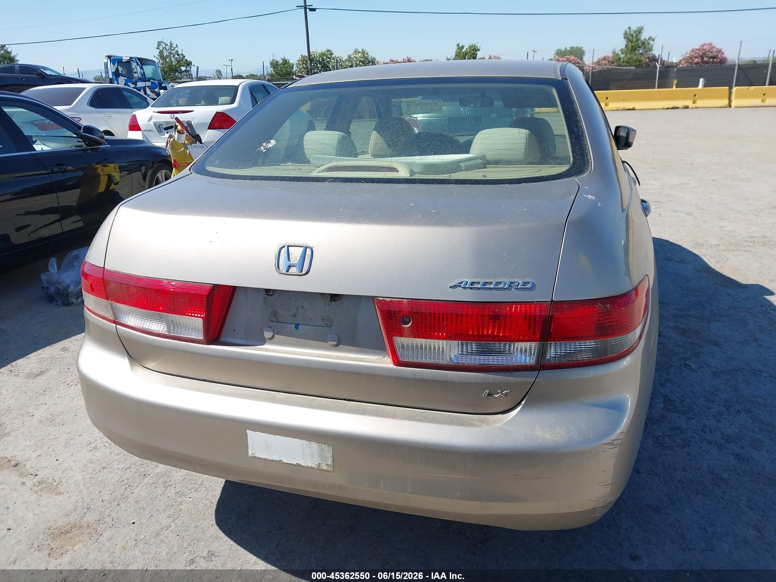 2003 Honda Accord 2.4 Lx Gold vin: JHMCM56373C019727