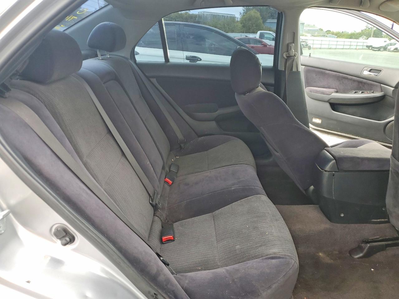2003 Honda Accord Lx Silver vin: JHMCM56373C041341