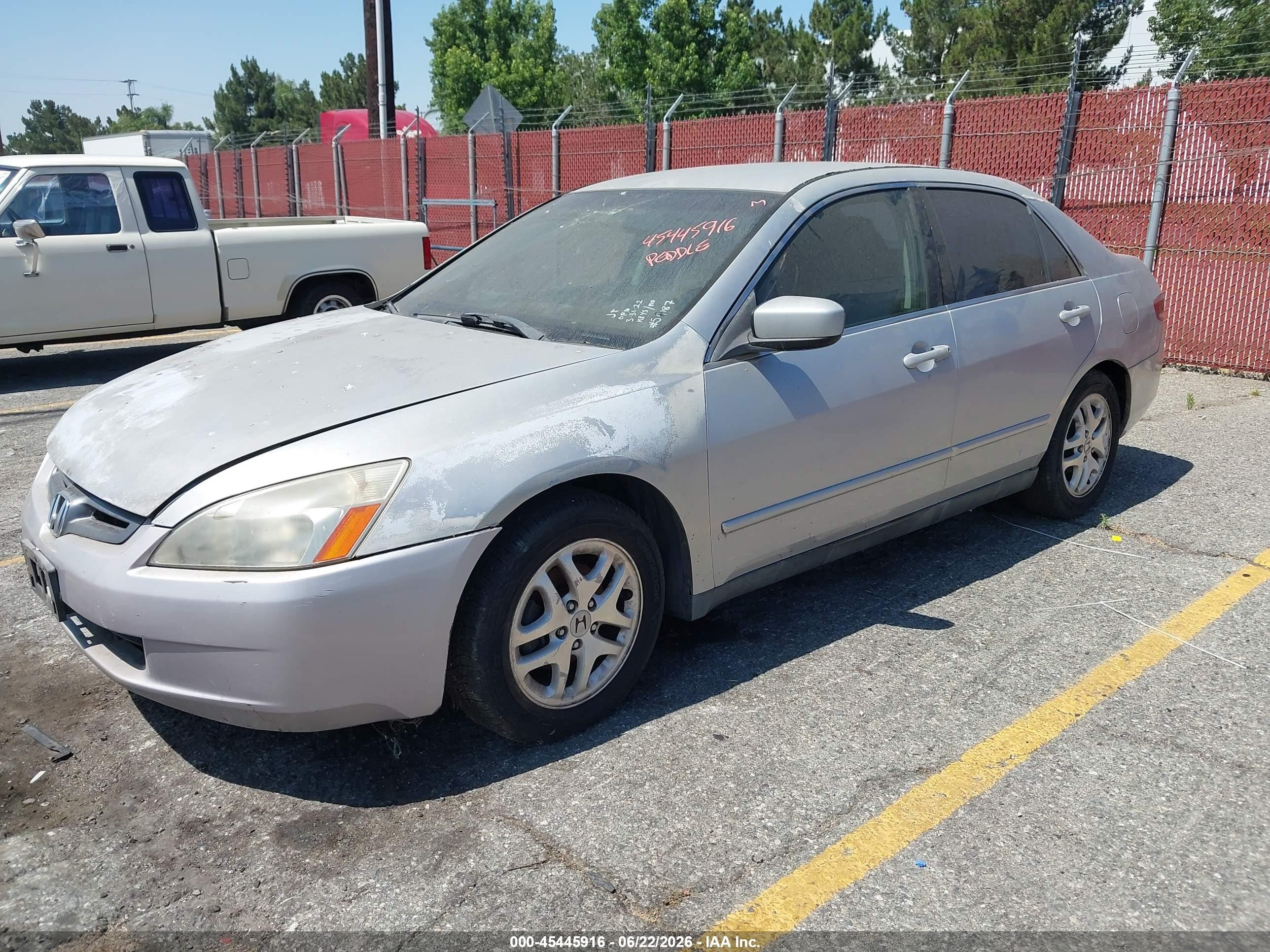 2003 Honda Accord Sdn Lx Silver vin: JHMCM56373C073125