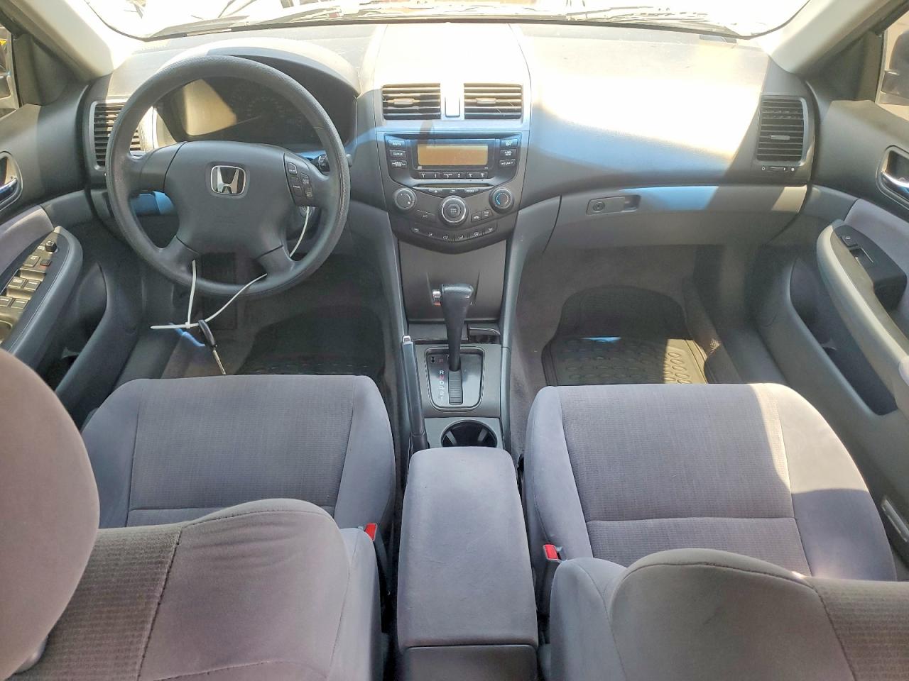 2004 Honda Accord Lx Gray vin: JHMCM56374C036139