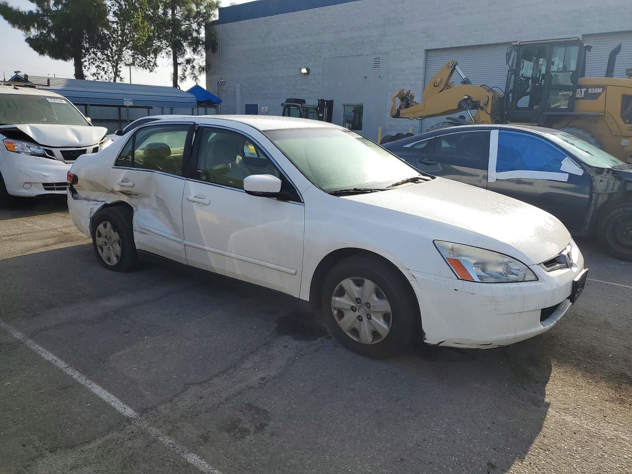 2004 Honda Accord Lx White vin: JHMCM56374C036383