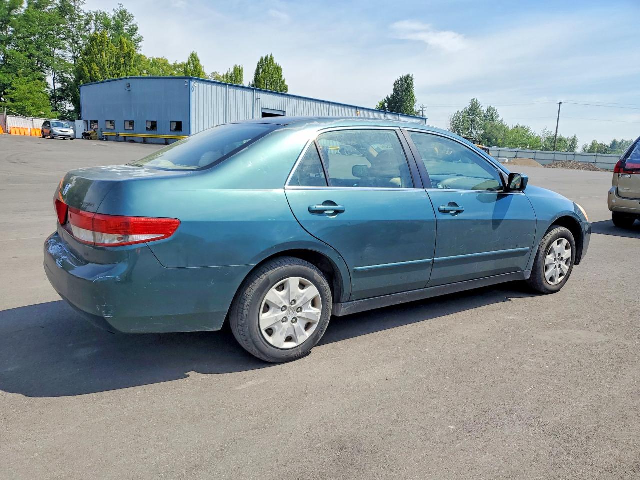 2003 Honda Accord Lx Teal vin: JHMCM56383C011135