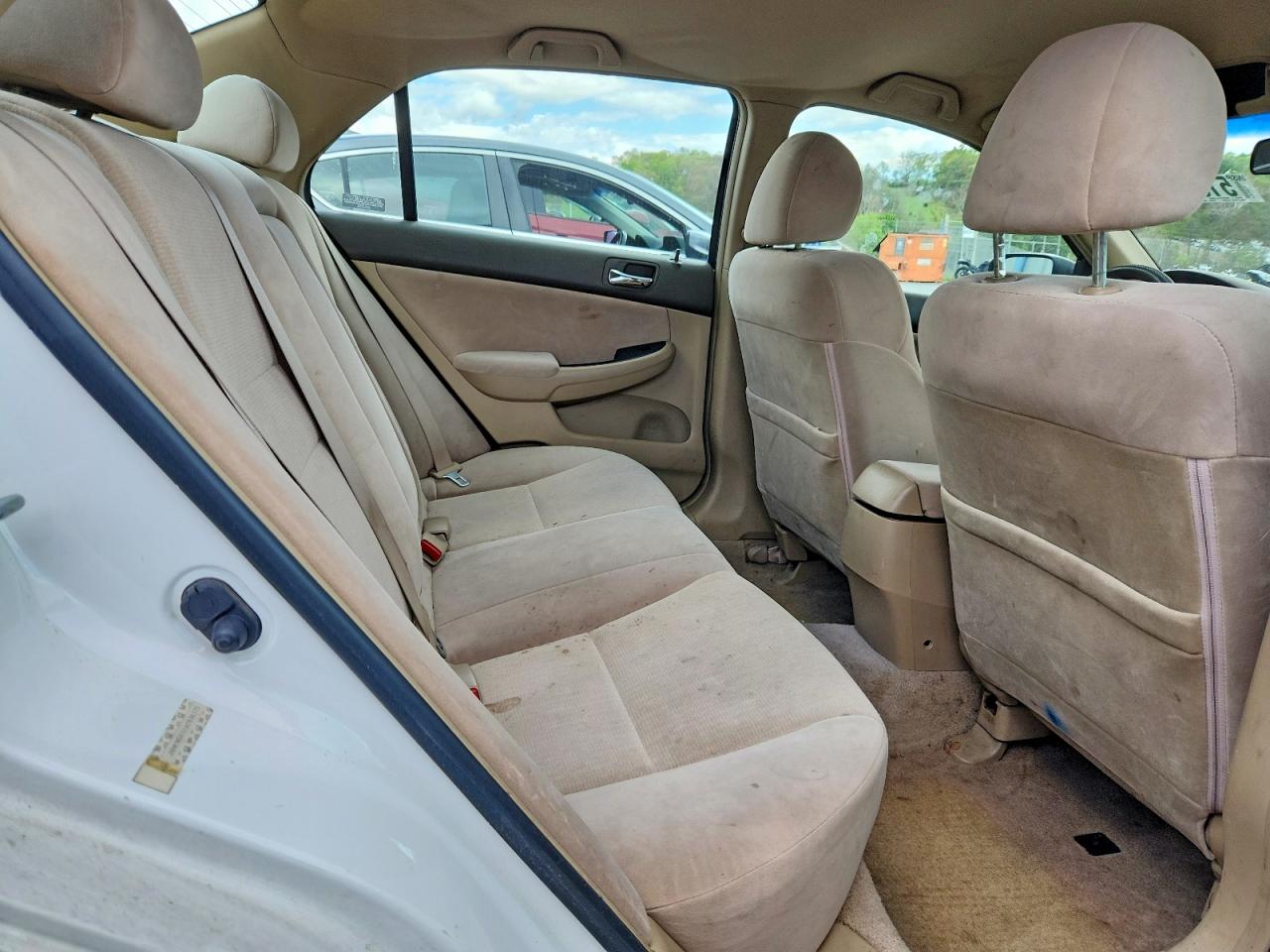 2004 Honda Accord Lx White vin: JHMCM56384C036375