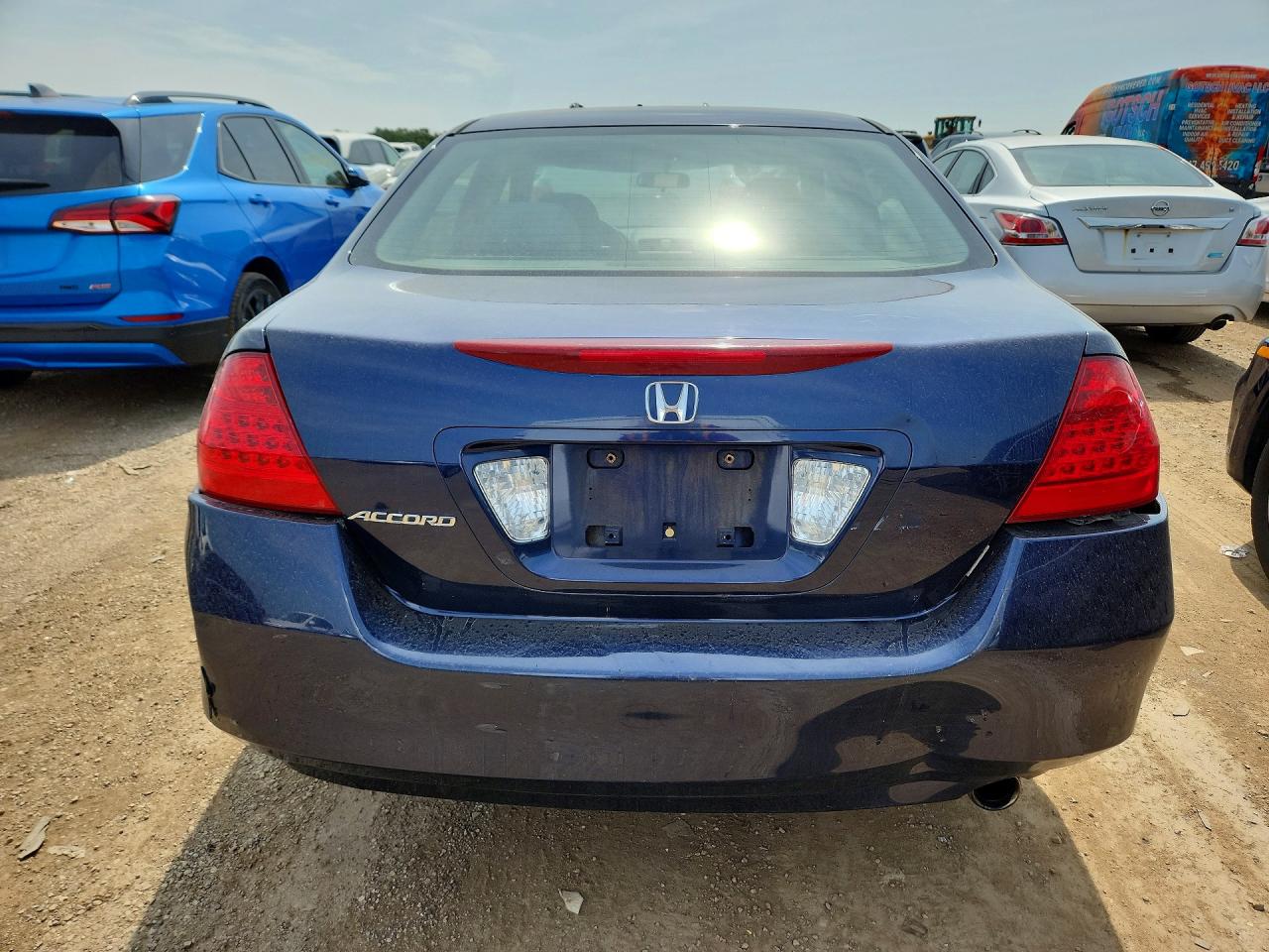 2007 Honda Accord Se Blue vin: JHMCM56387C015451