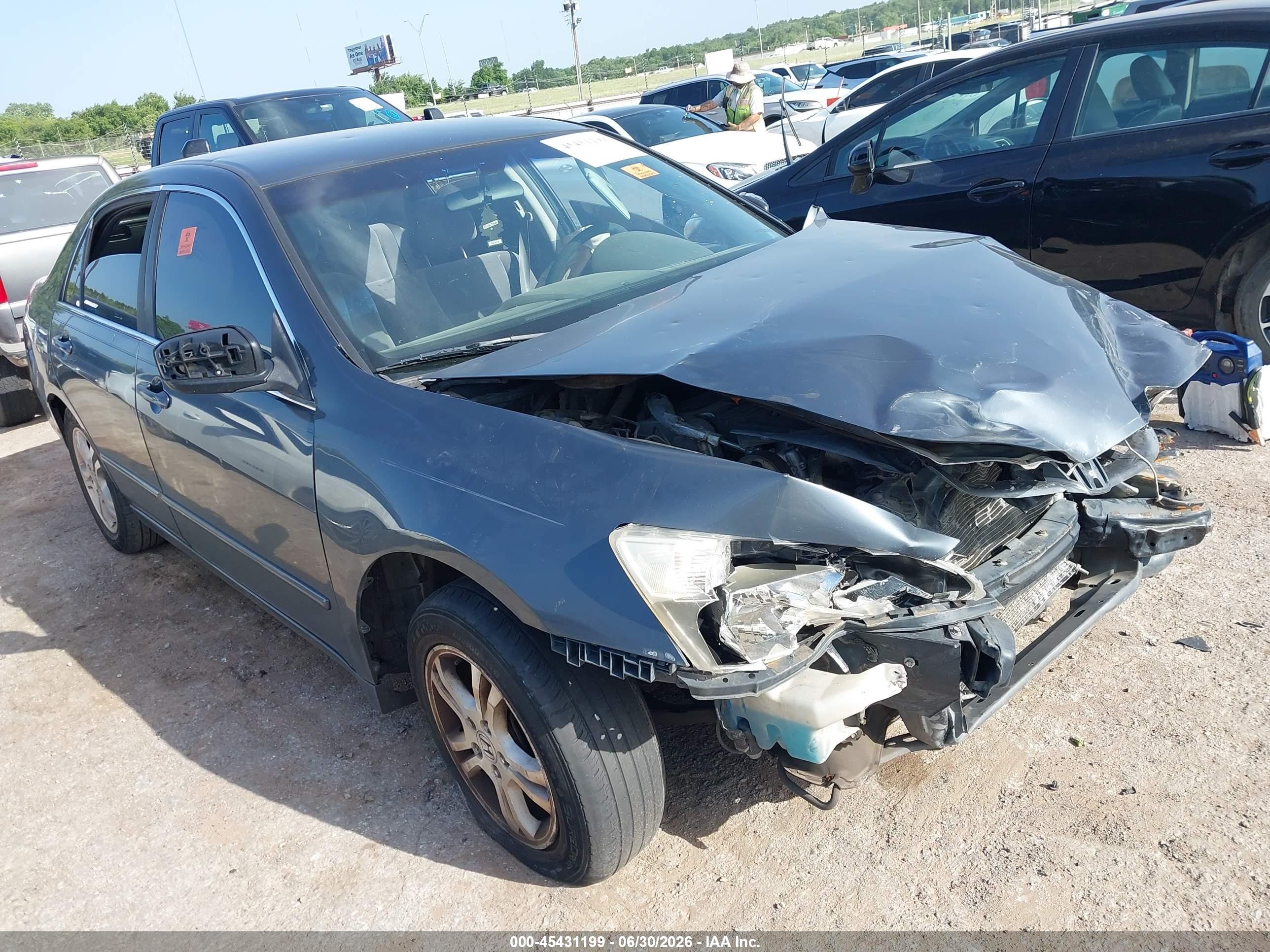 2007 Honda Accord 2.4 Se Gray vin: JHMCM56387C018365