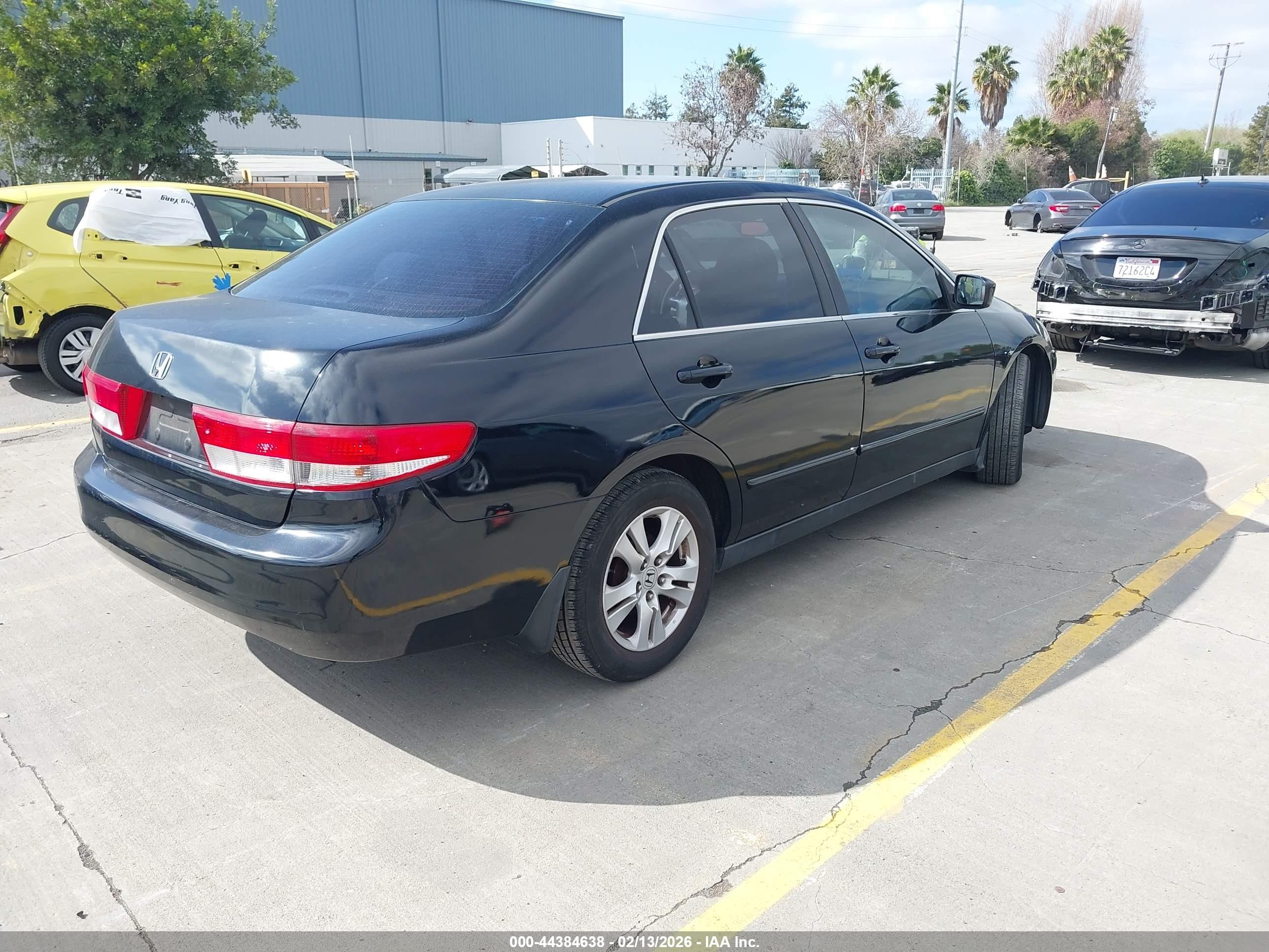 2003 Honda Accord 2.4 Lx Black vin: JHMCM56393C062093
