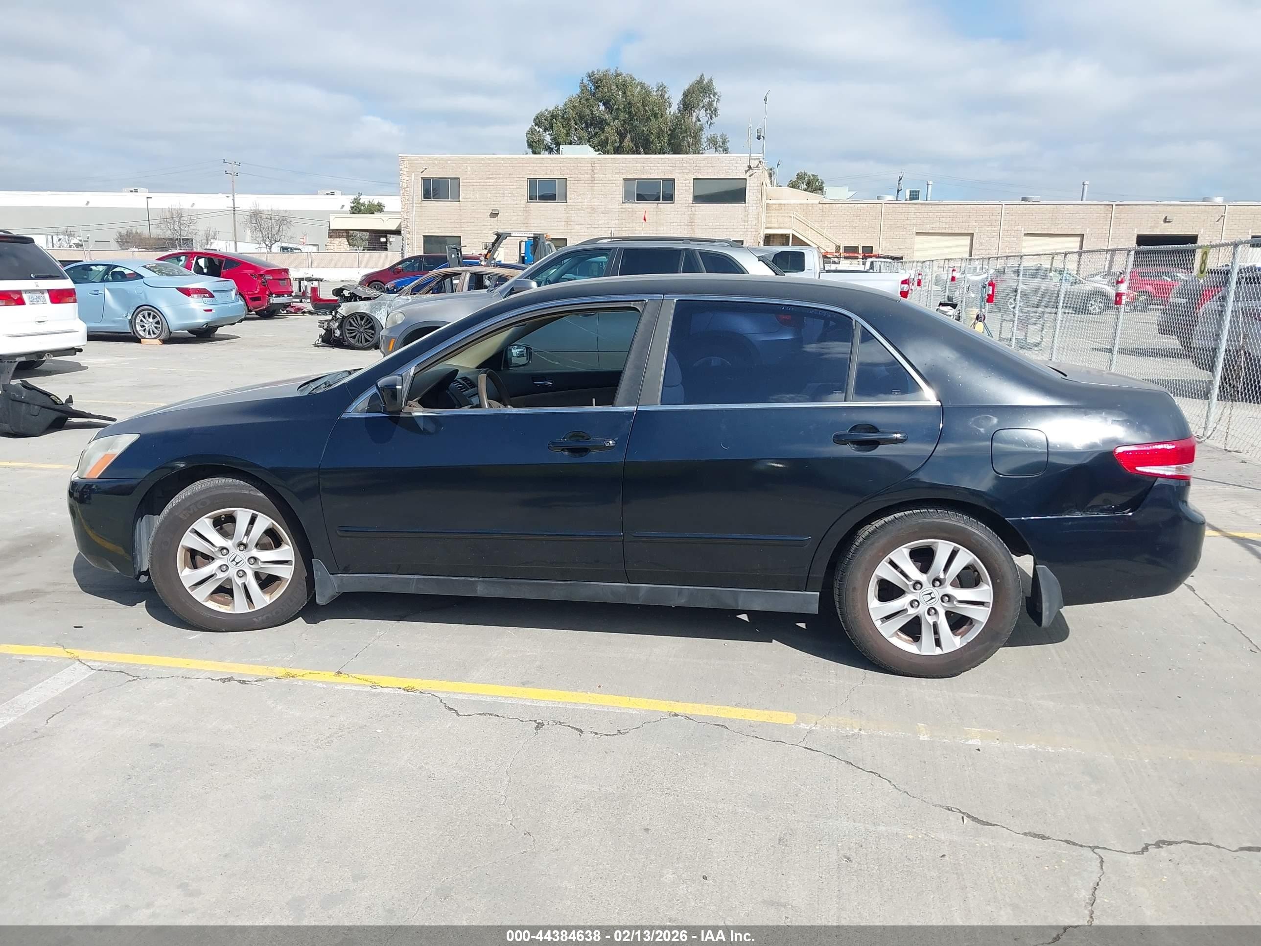 2003 Honda Accord 2.4 Lx Black vin: JHMCM56393C062093