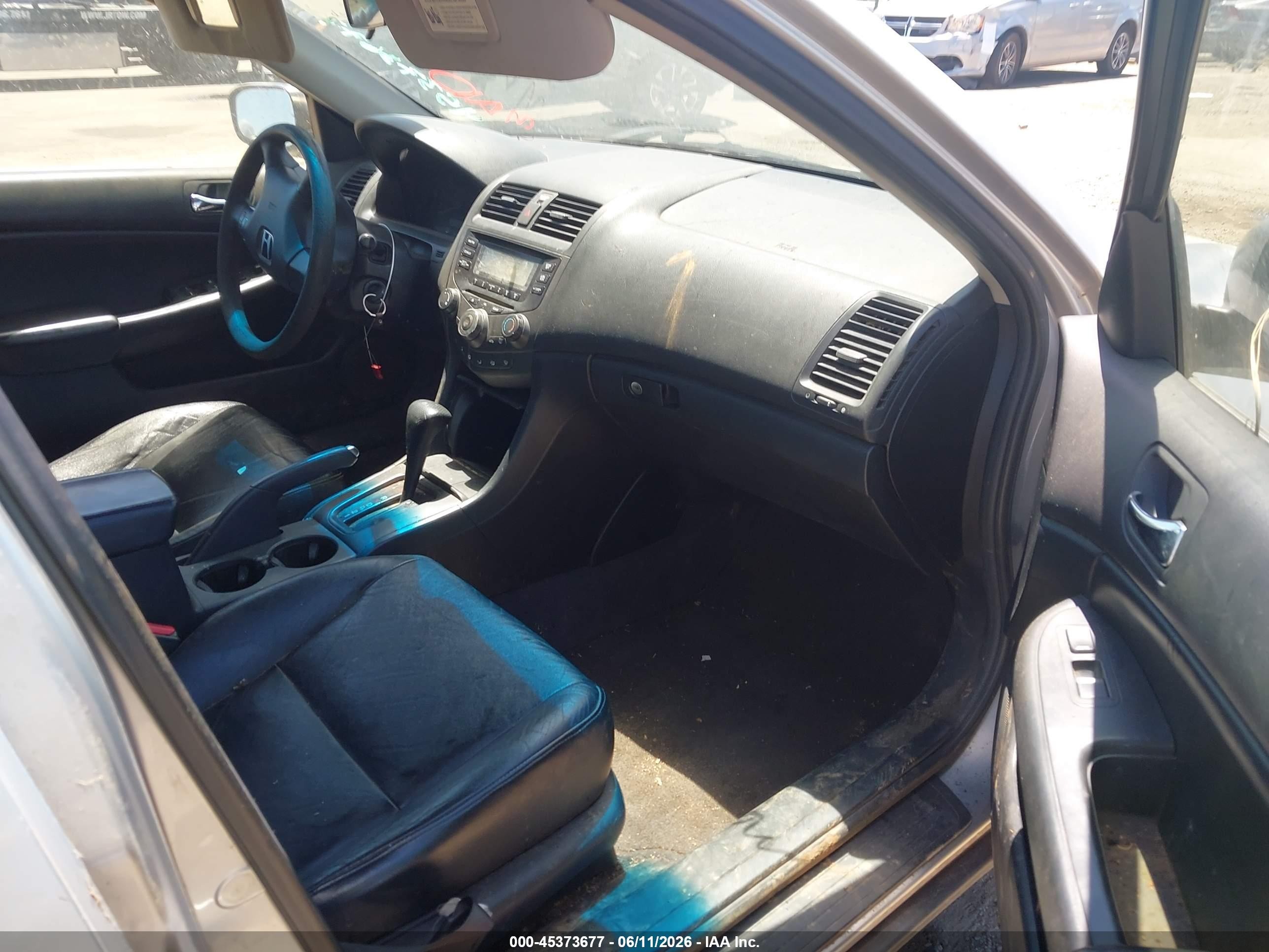 2004 Honda Accord 2.4 Lx Silver vin: JHMCM56394C012344
