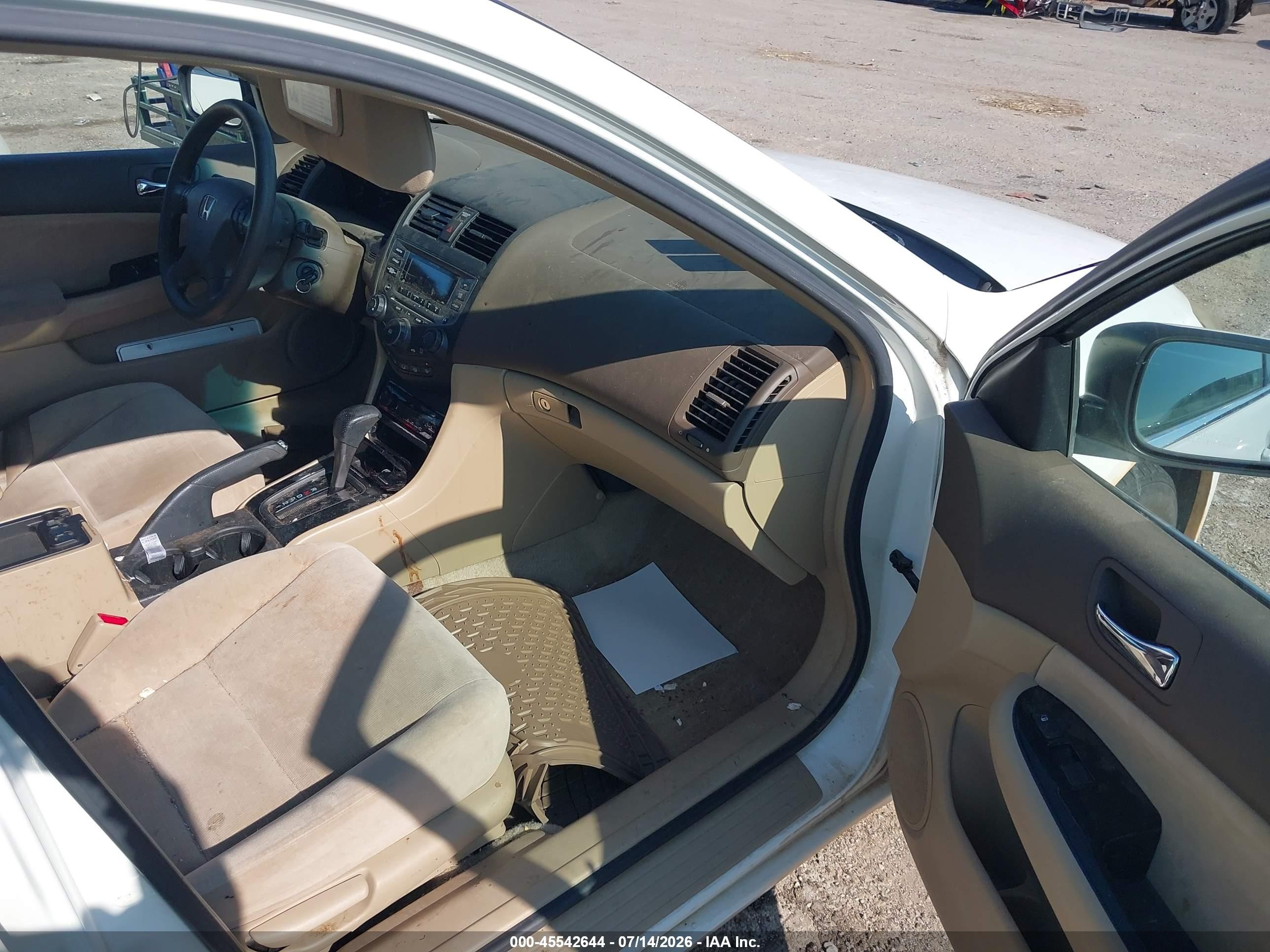2007 Honda Accord 2.4 Se White vin: JHMCM56397C013031