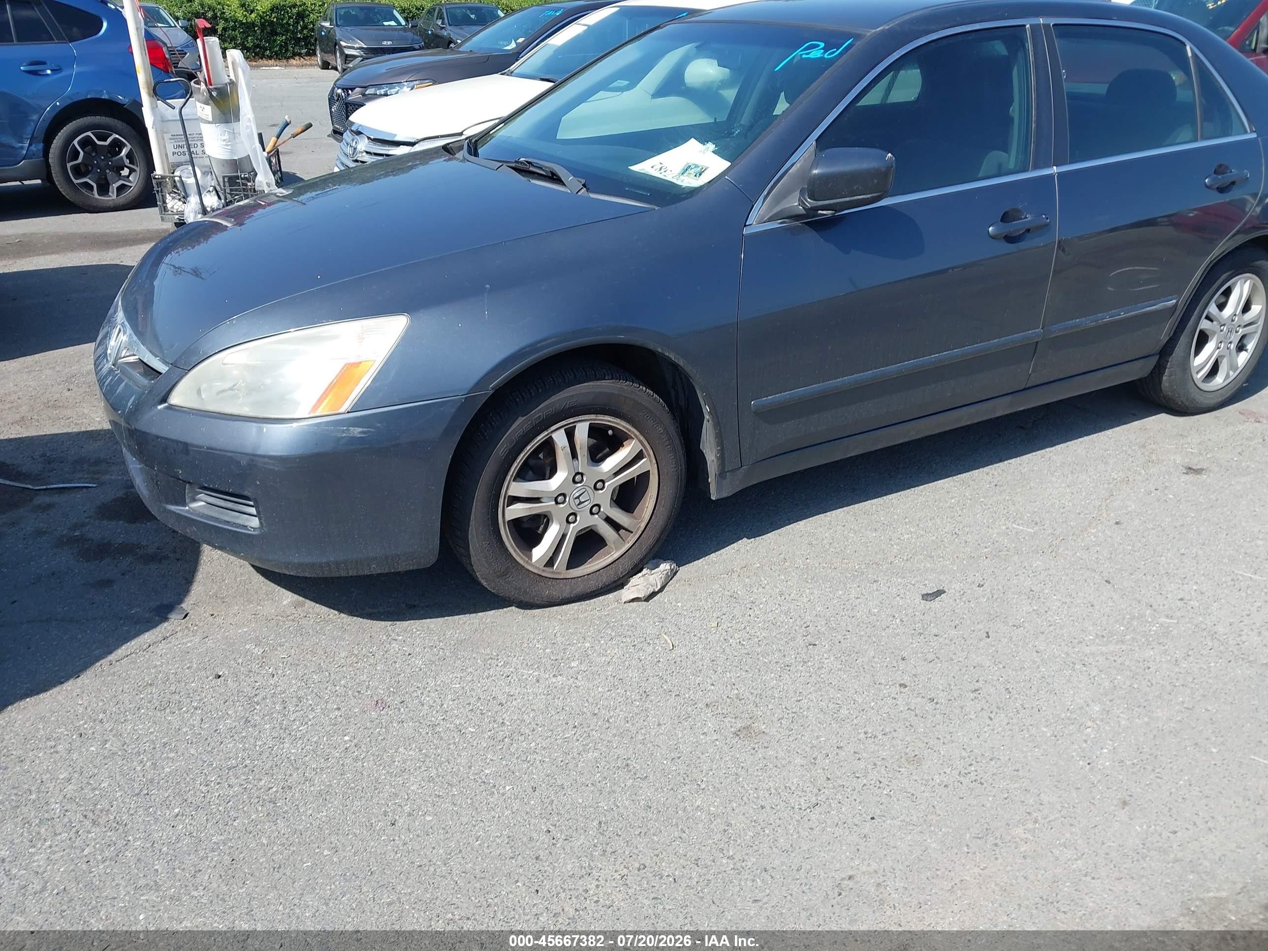 2007 Honda Accord 2.4 Se Серый vin: JHMCM56397C021100
