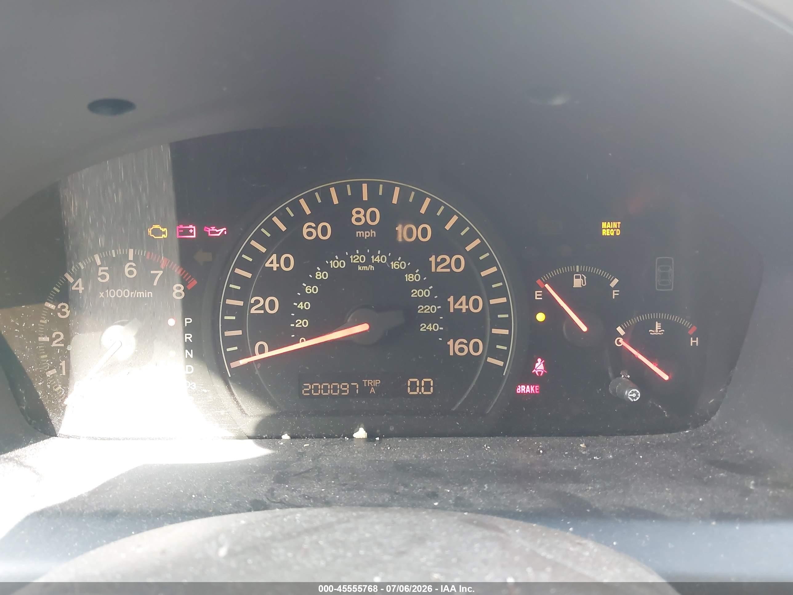 2003 Honda Accord Sdn Lx White vin: JHMCM563X3C003392