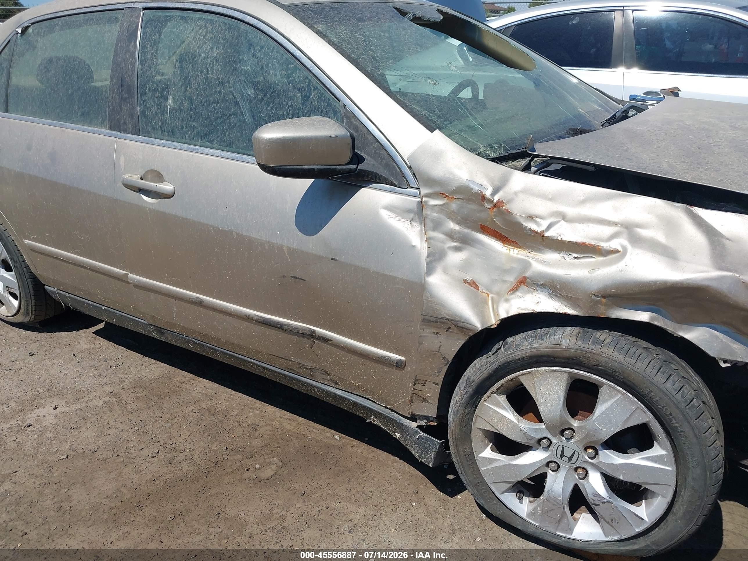 2004 Honda Accord 2.4 Lx Gold vin: JHMCM563X4C022865