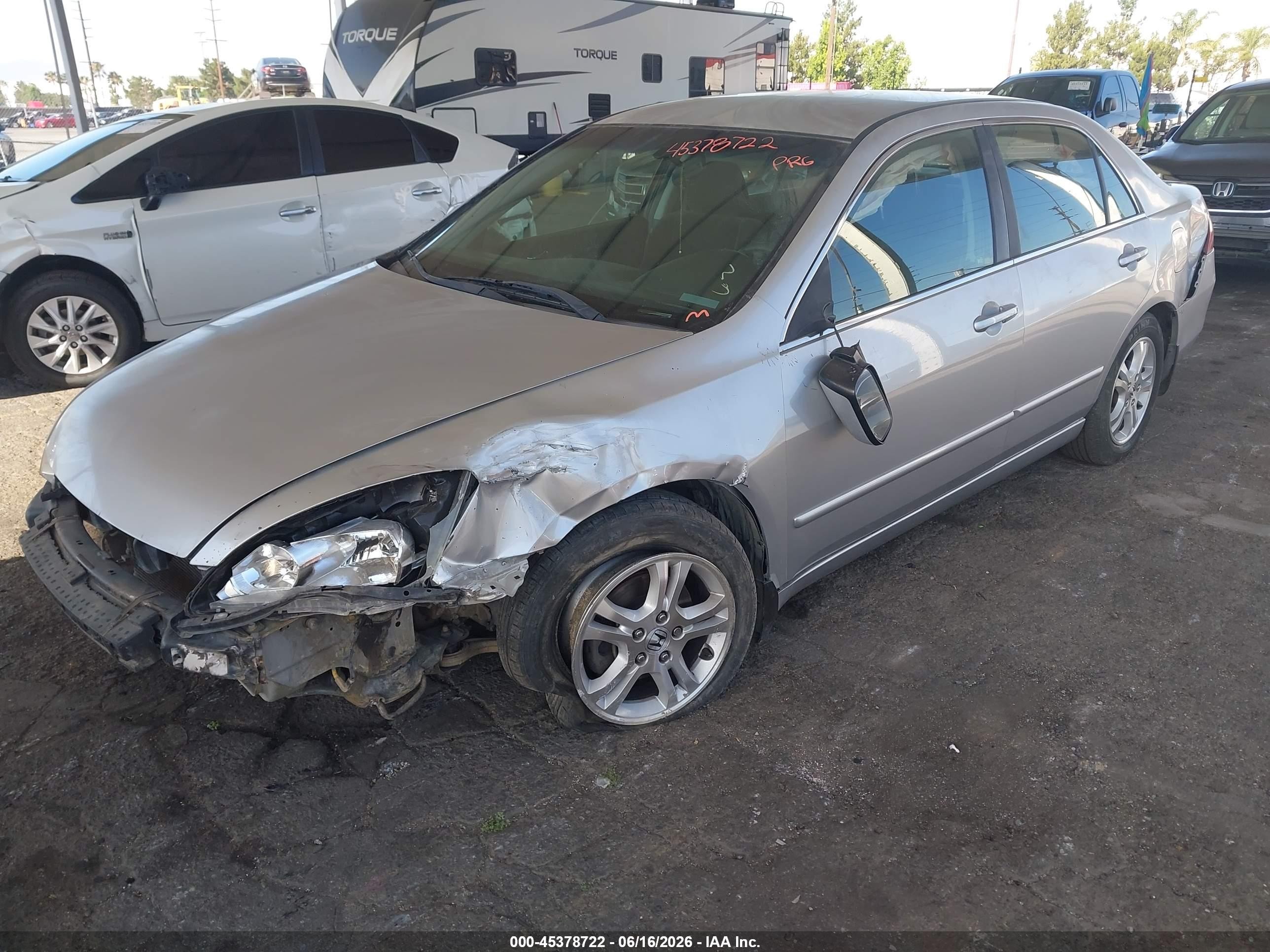 2007 Honda Accord 2.4 Se Silver vin: JHMCM563X7C003303