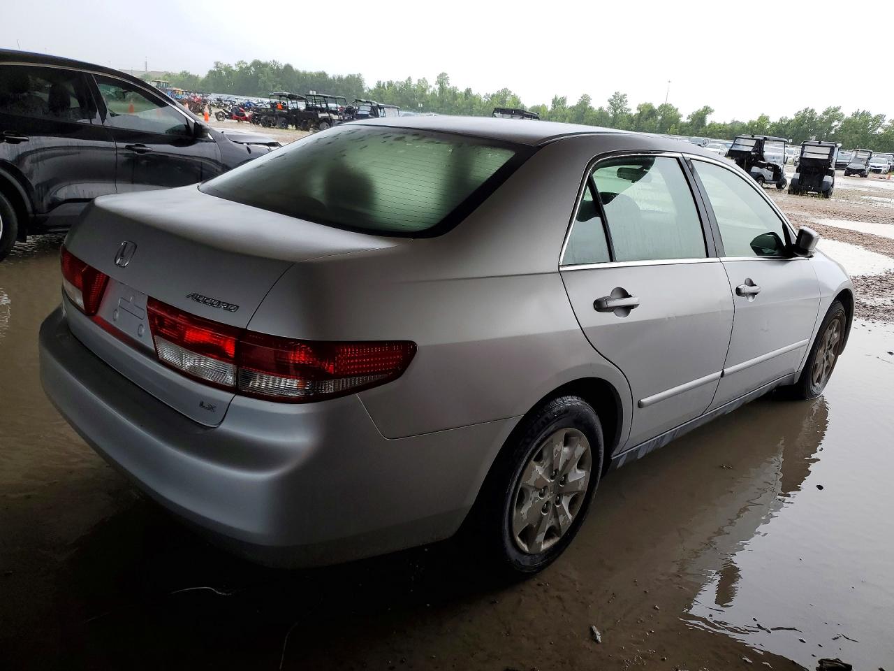 2003 Honda Accord Lx Silver vin: JHMCM56413C085540