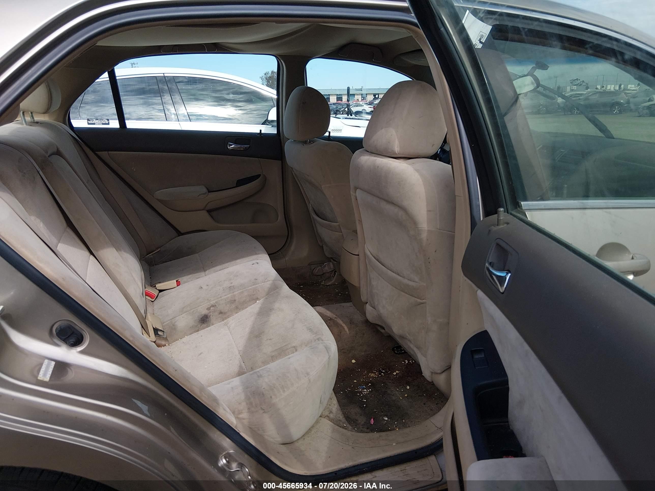 2004 Honda Accord 2.4 Lx Brown vin: JHMCM56414C039241
