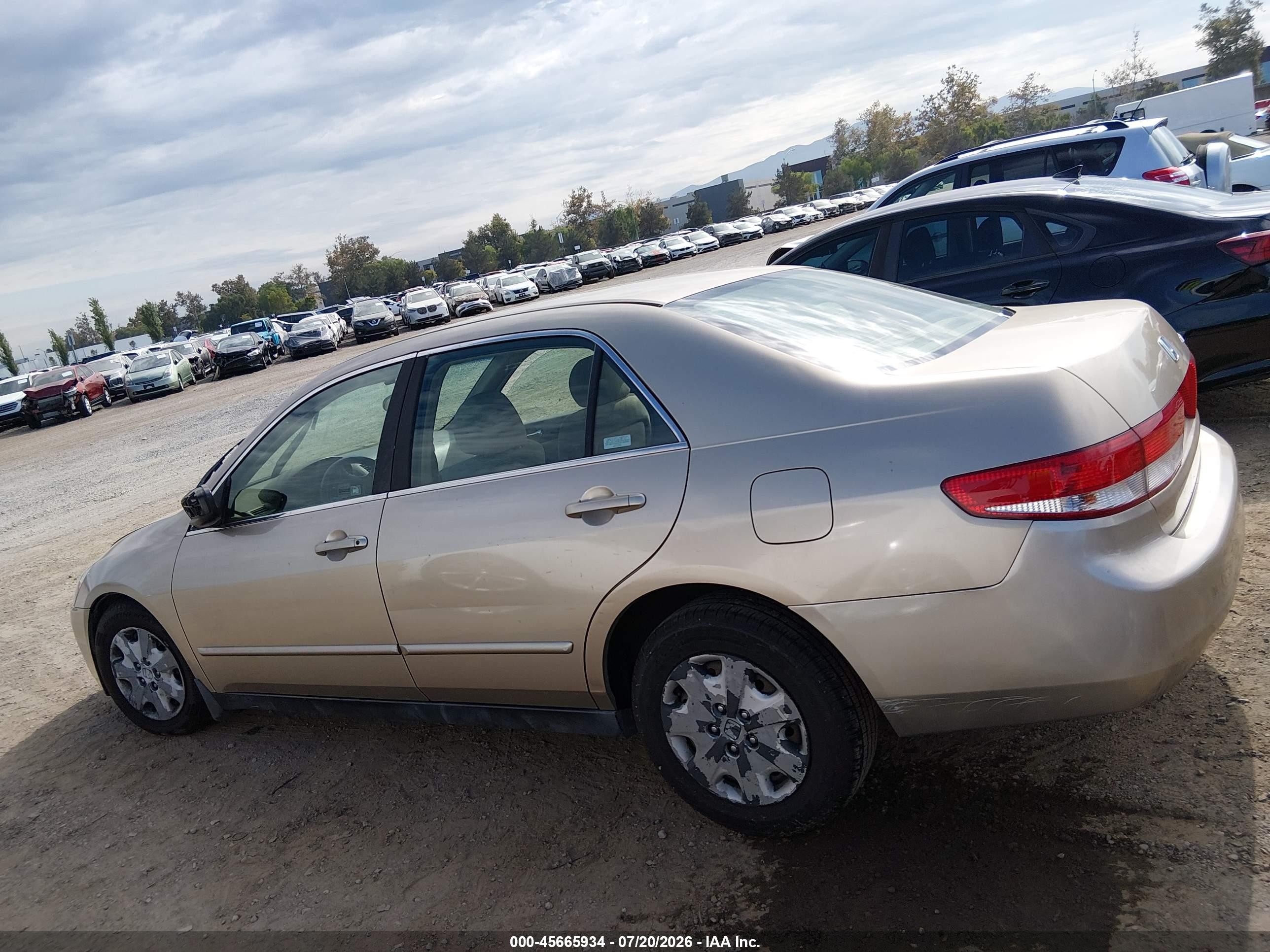 2004 Honda Accord 2.4 Lx Brown vin: JHMCM56414C039241