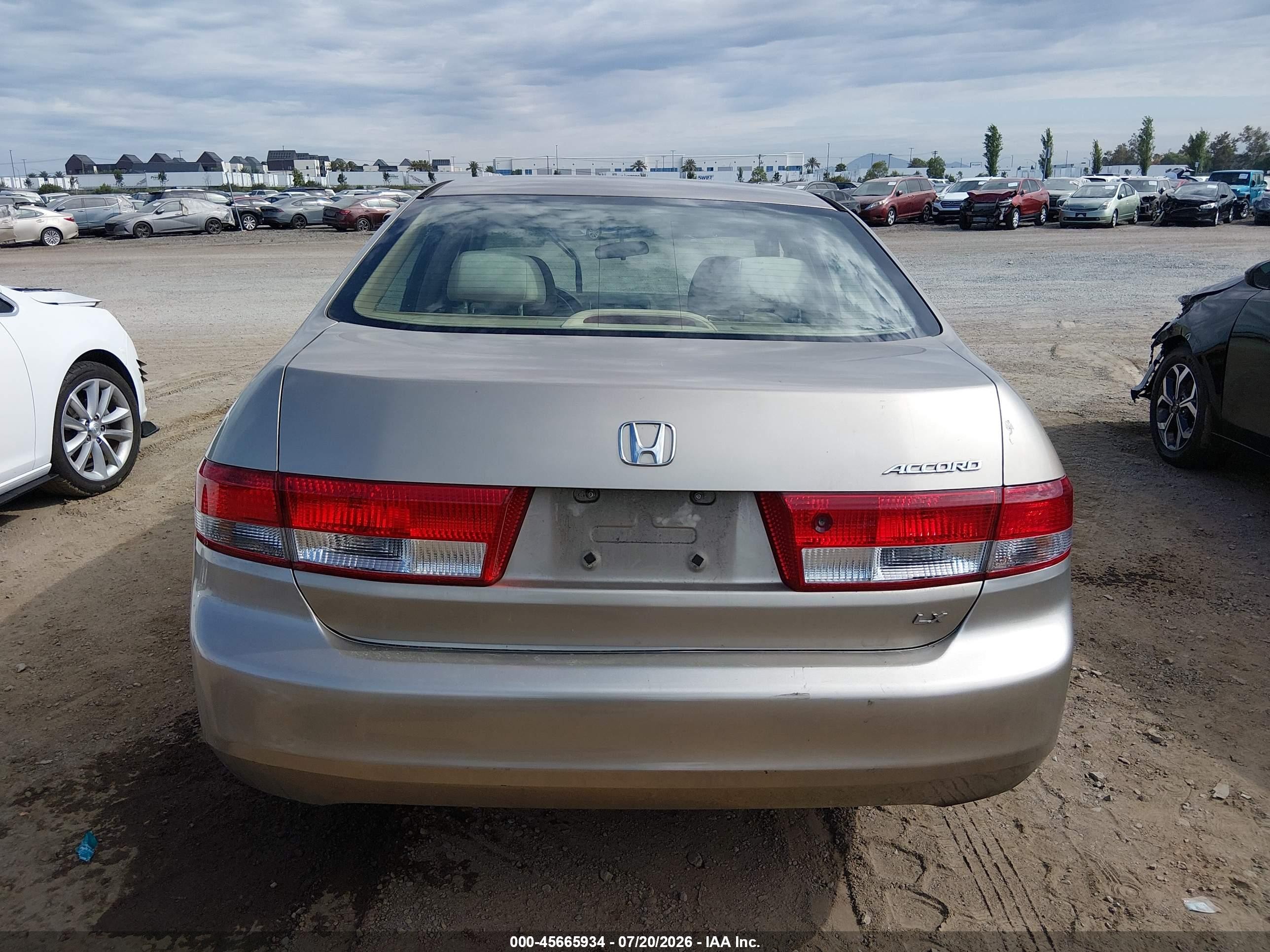 2004 Honda Accord 2.4 Lx Brown vin: JHMCM56414C039241
