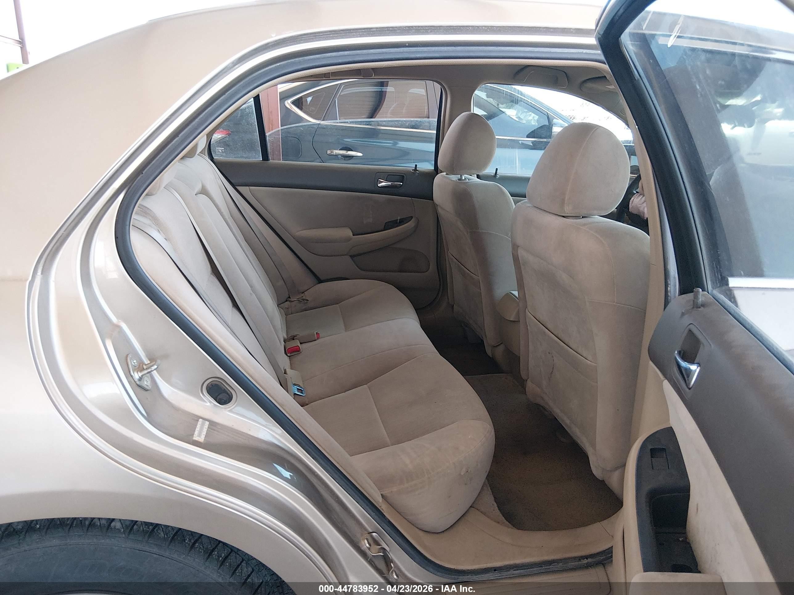 2005 Honda Accord 2.4 Lx Gold vin: JHMCM56425C000241