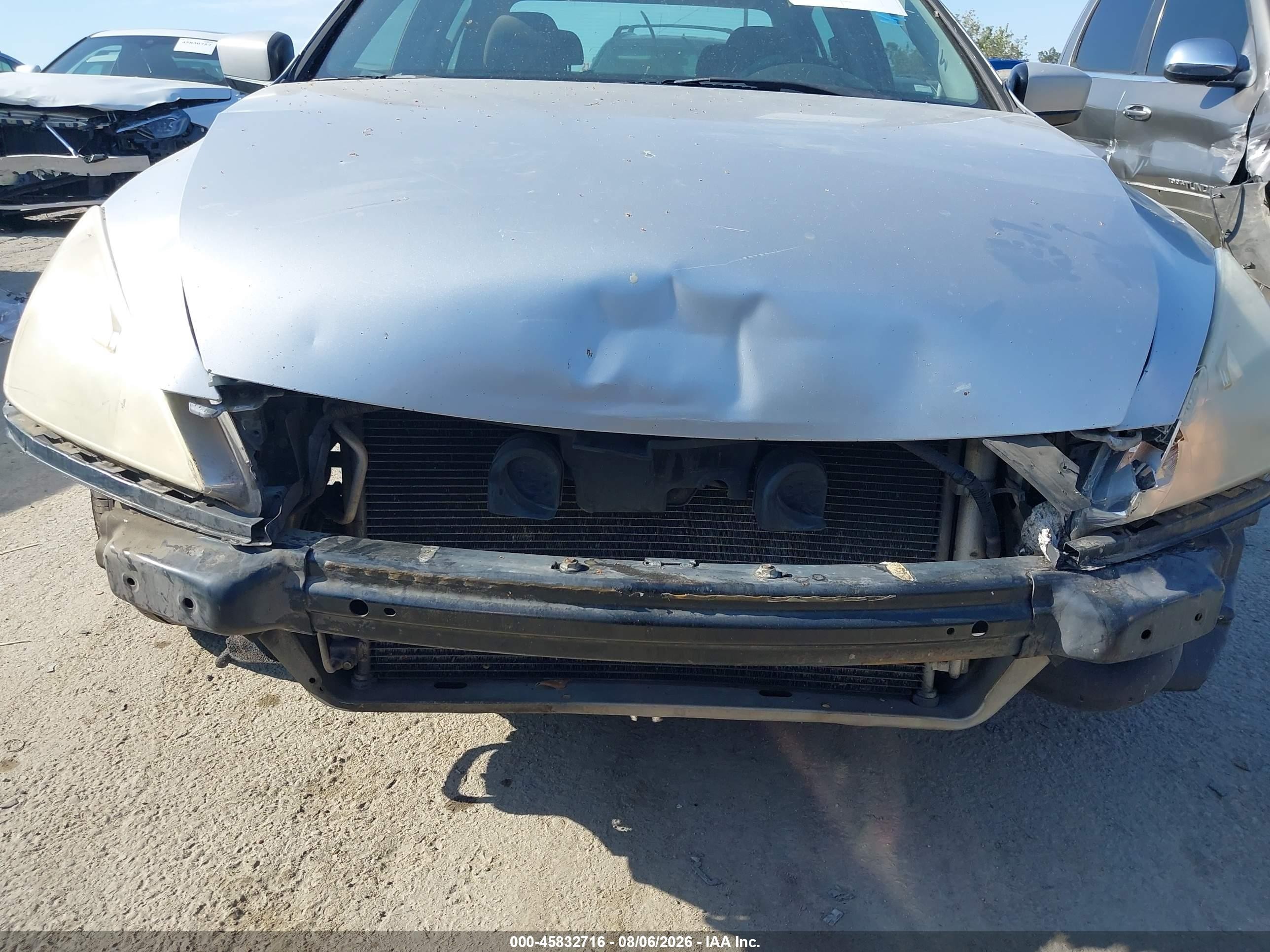 2006 Honda Accord 2.4 Lx Серебряный vin: JHMCM56426C010768