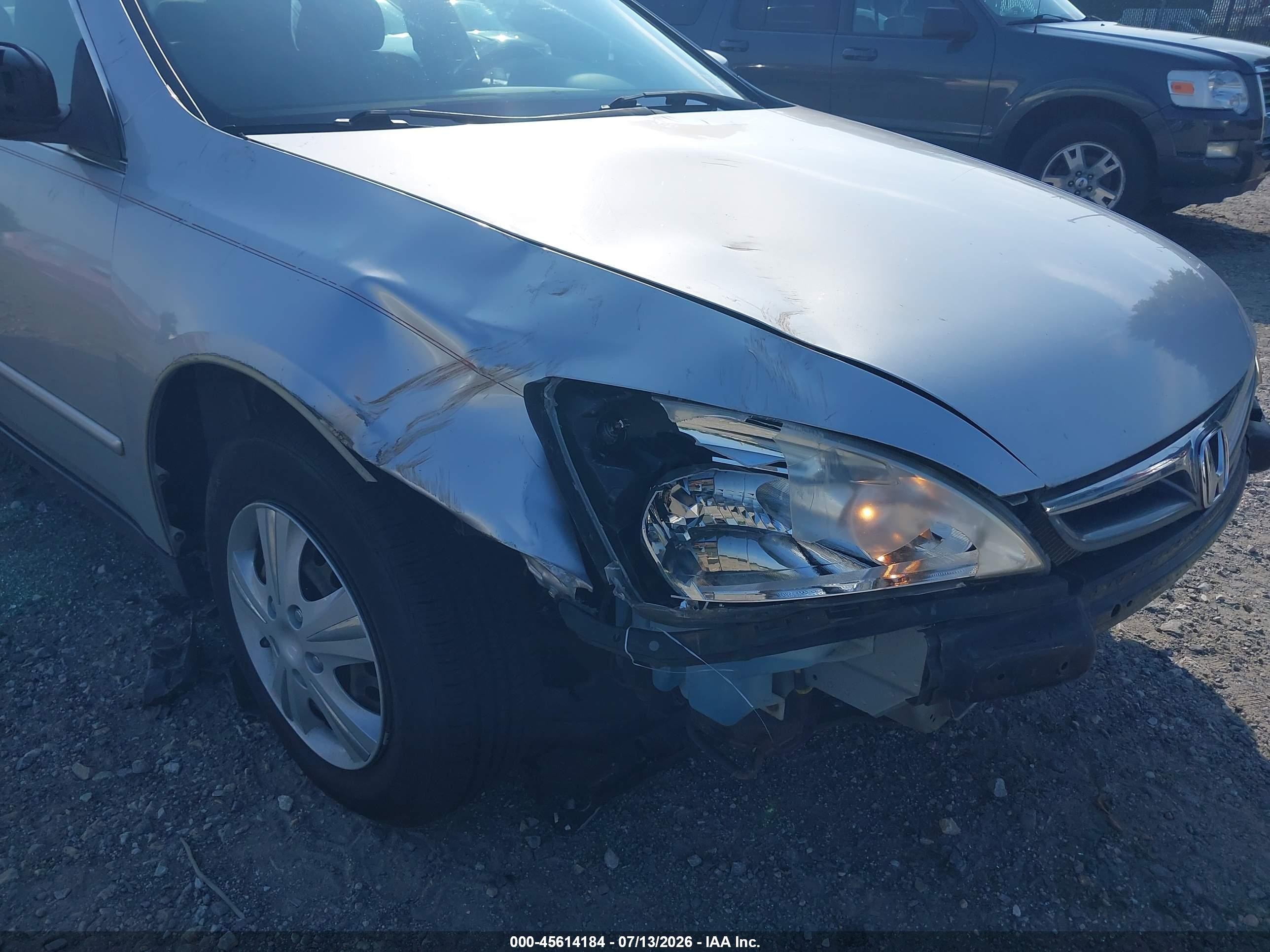 2007 Honda Accord 2.4 Lx Silver vin: JHMCM56427C016880