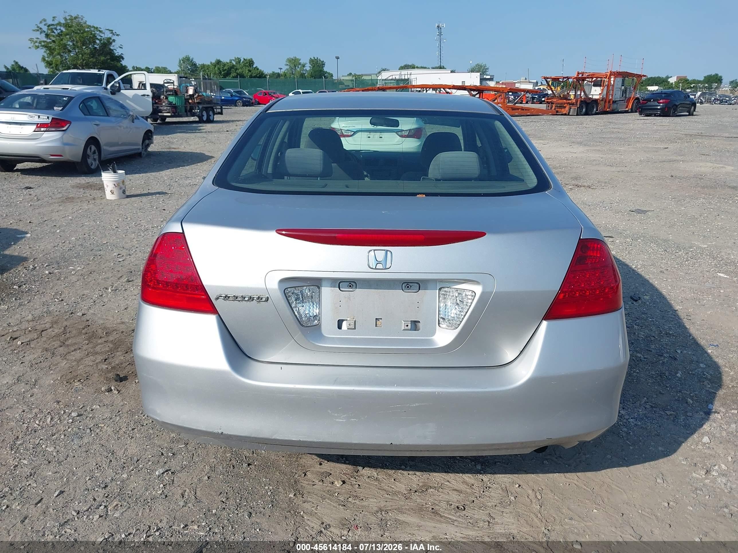 2007 Honda Accord 2.4 Lx Silver vin: JHMCM56427C016880